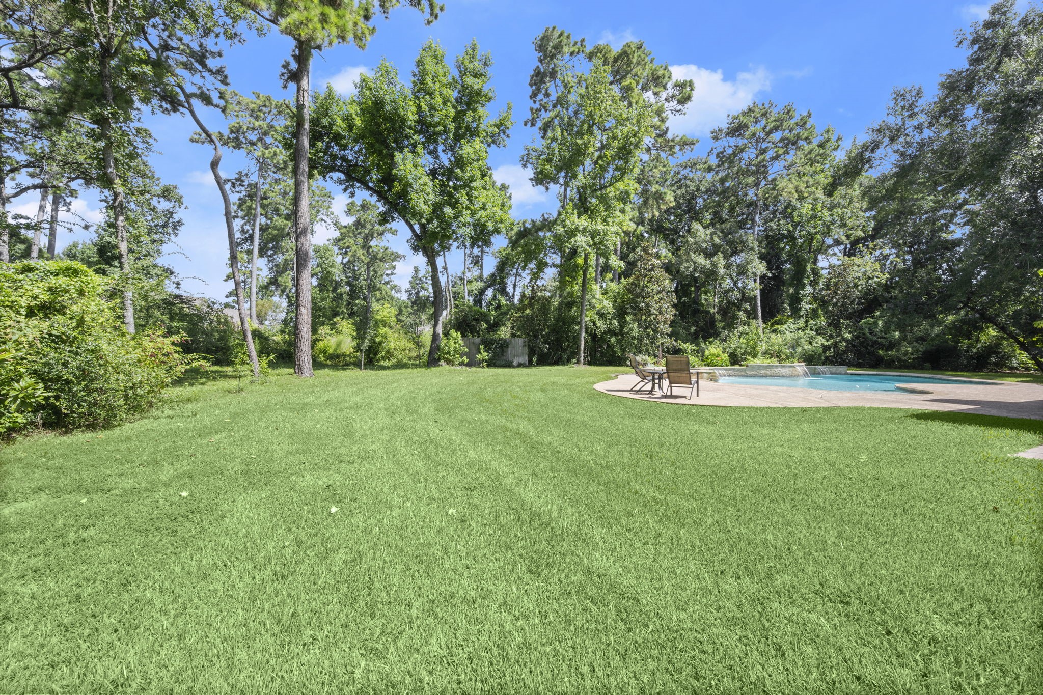 4106 Angling Lane Property Photo 9