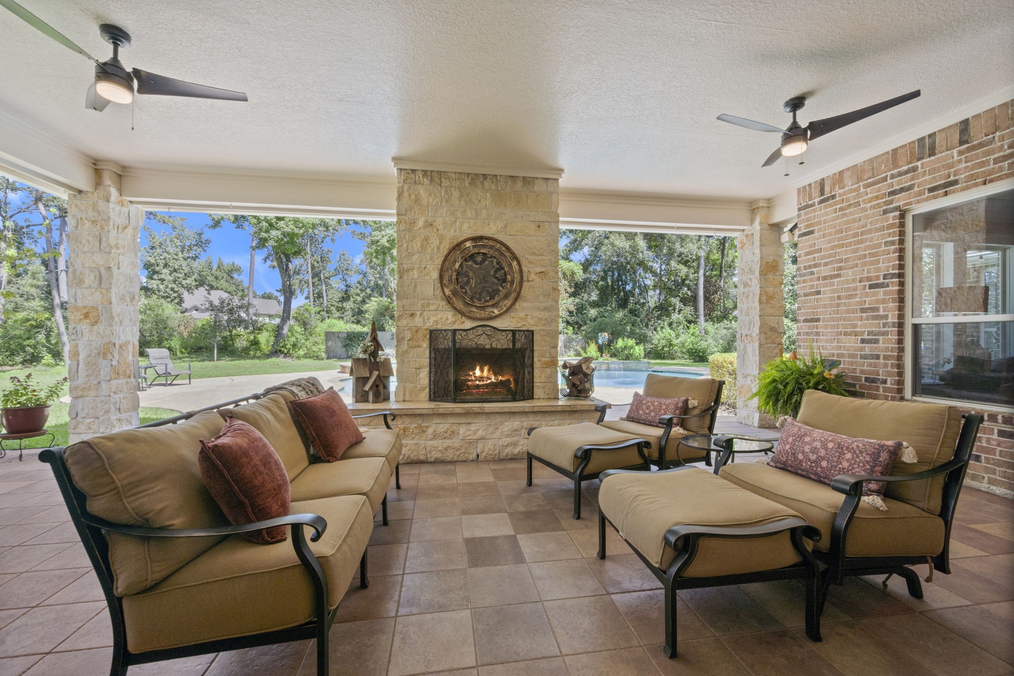 4106 Angling Lane Property Photo 14