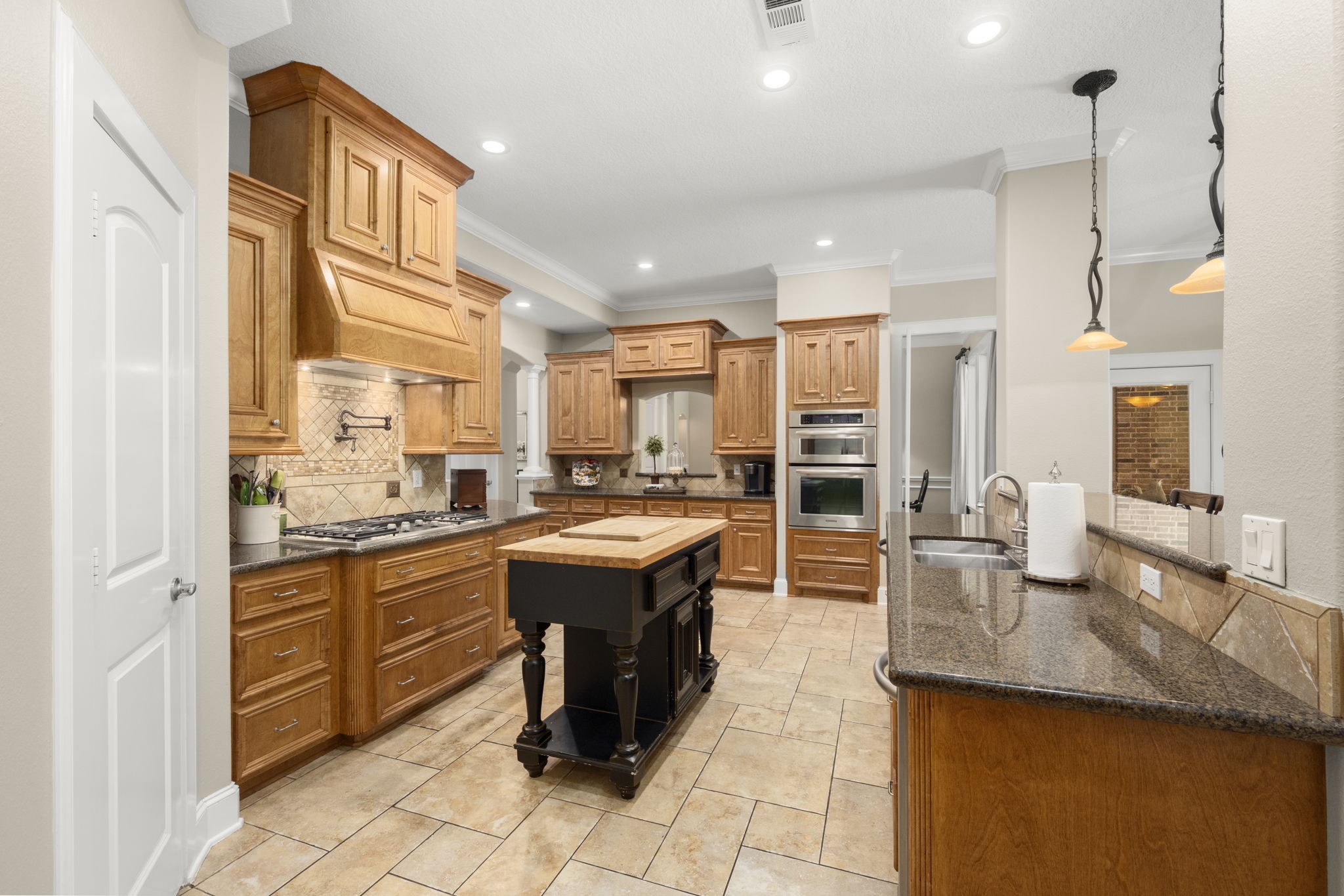 4106 Angling Lane Property Photo 20