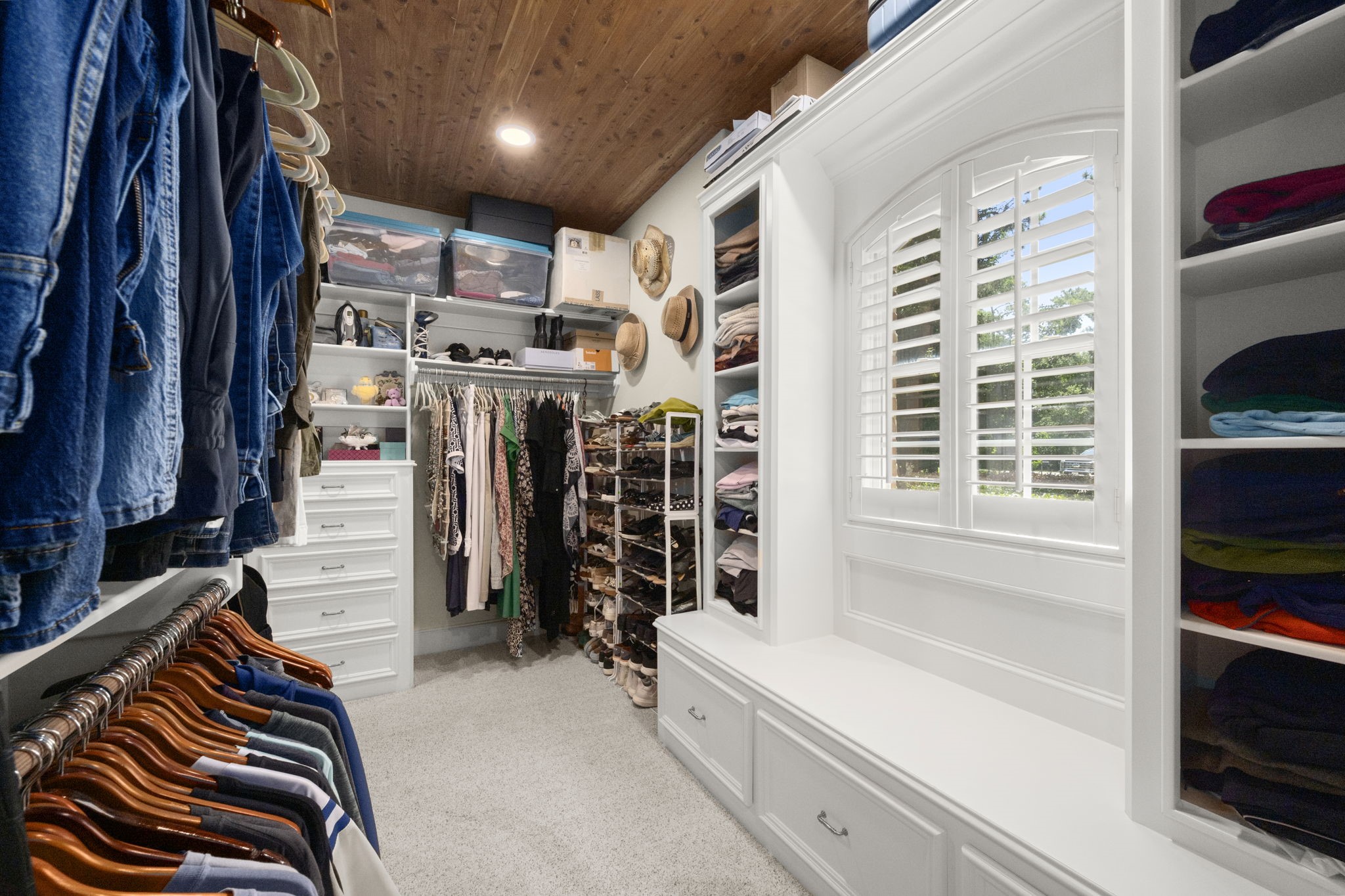 4106 Angling Lane Property Photo 36
