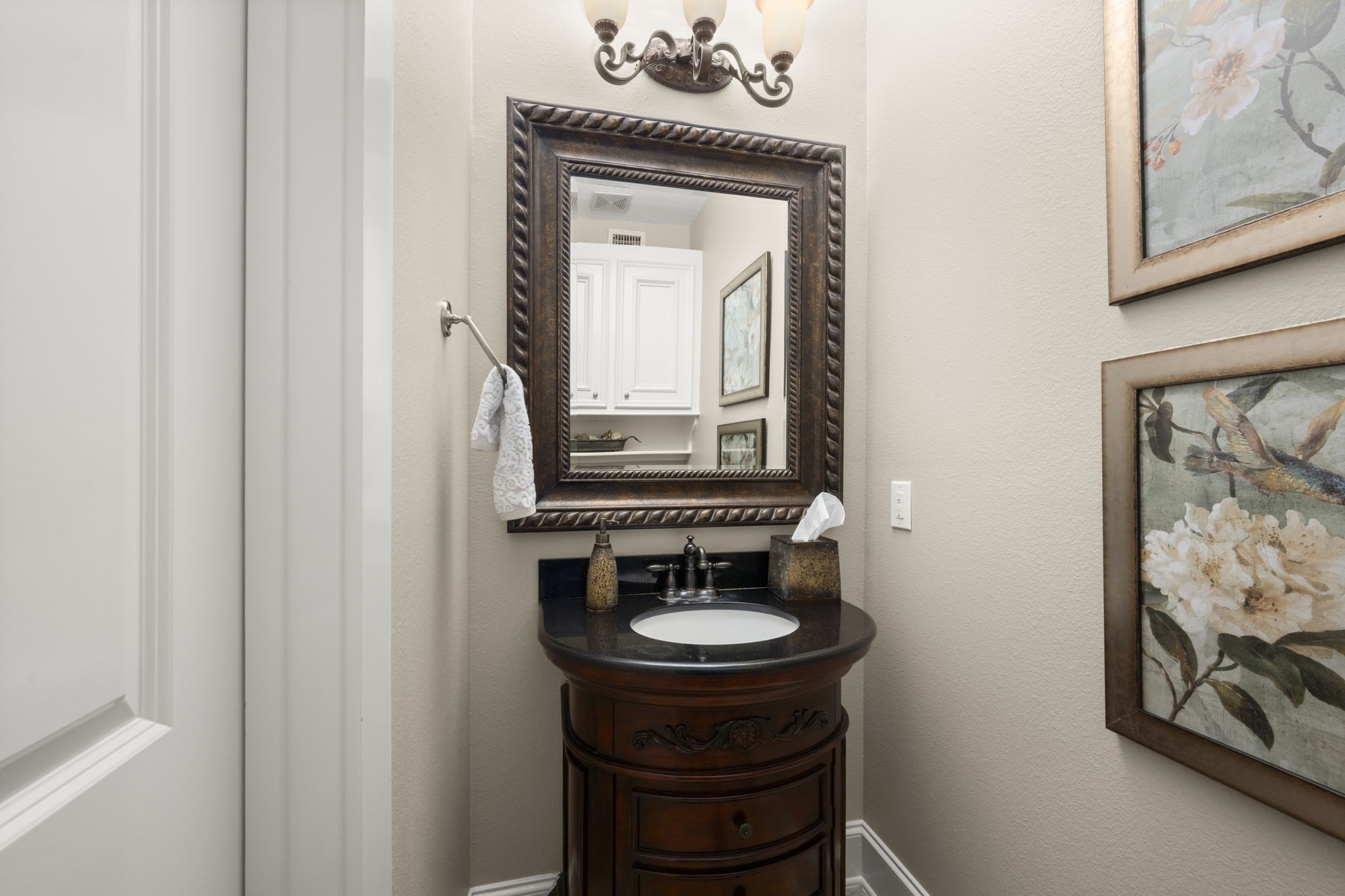 4106 Angling Lane Property Photo 38