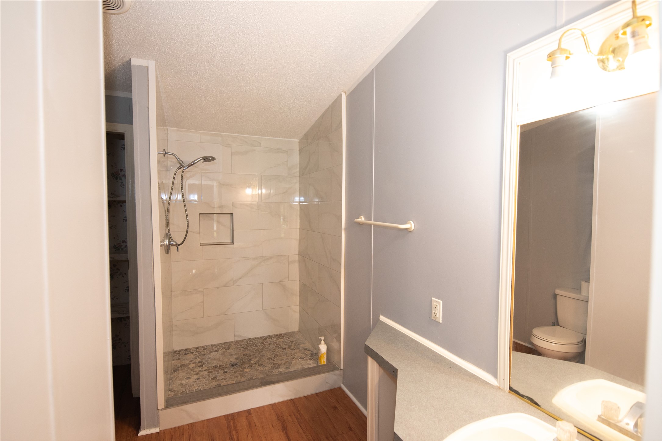11804 Trickey Road Property Photo 6