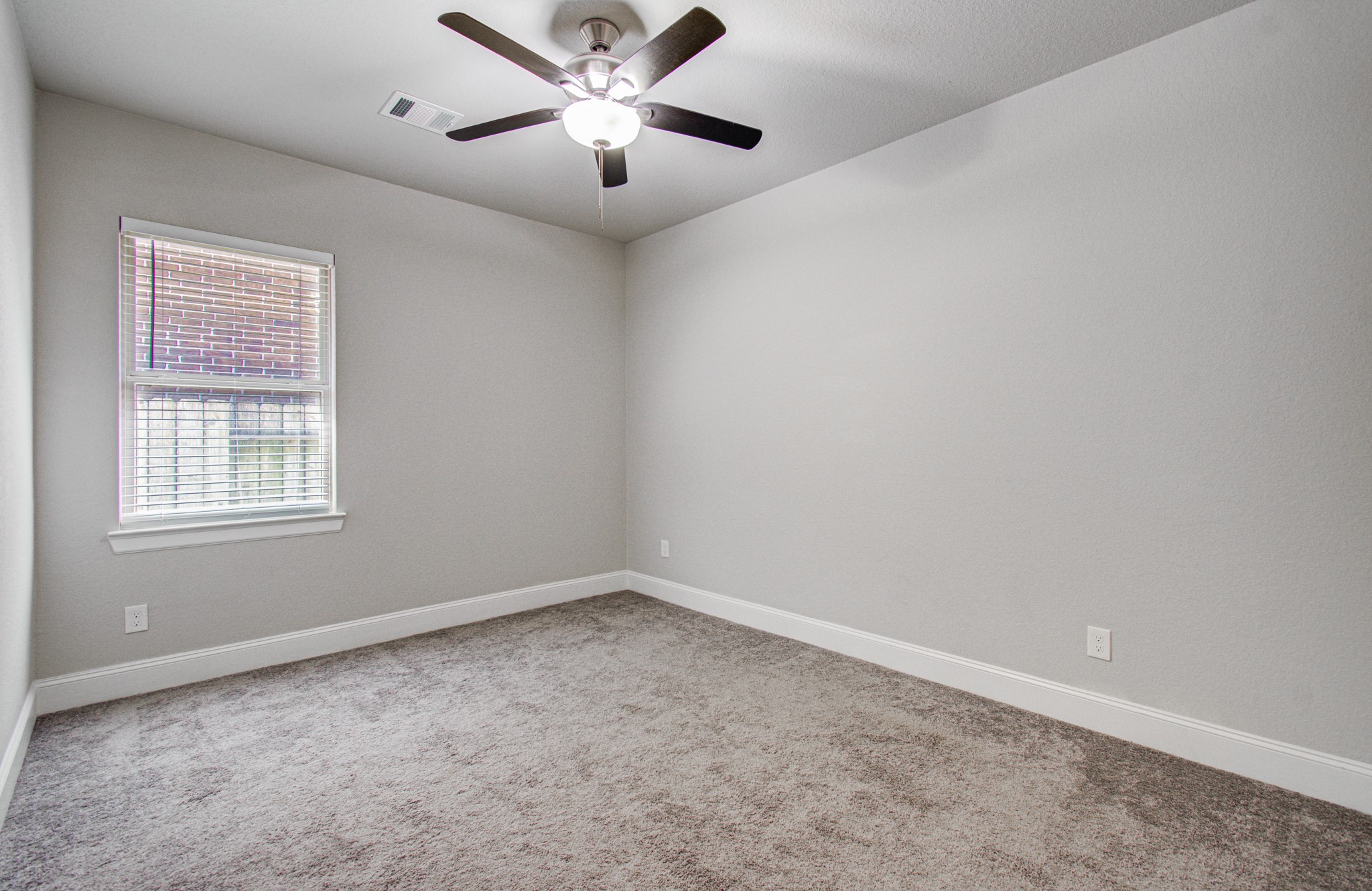 10223 Wylde Point Lane Property Photo 26