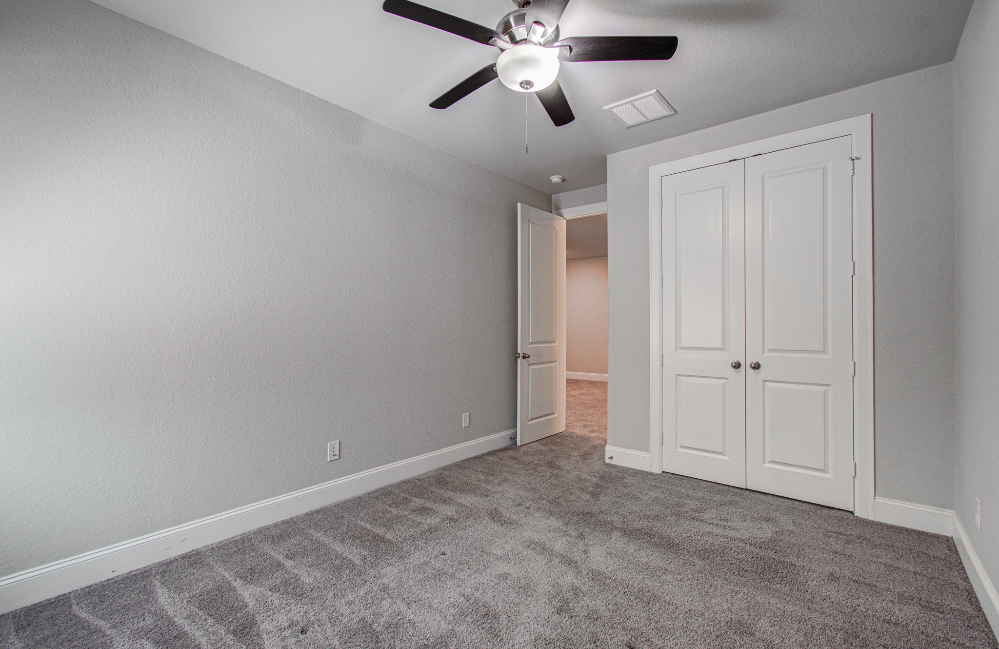 10223 Wylde Point Lane Property Photo 28