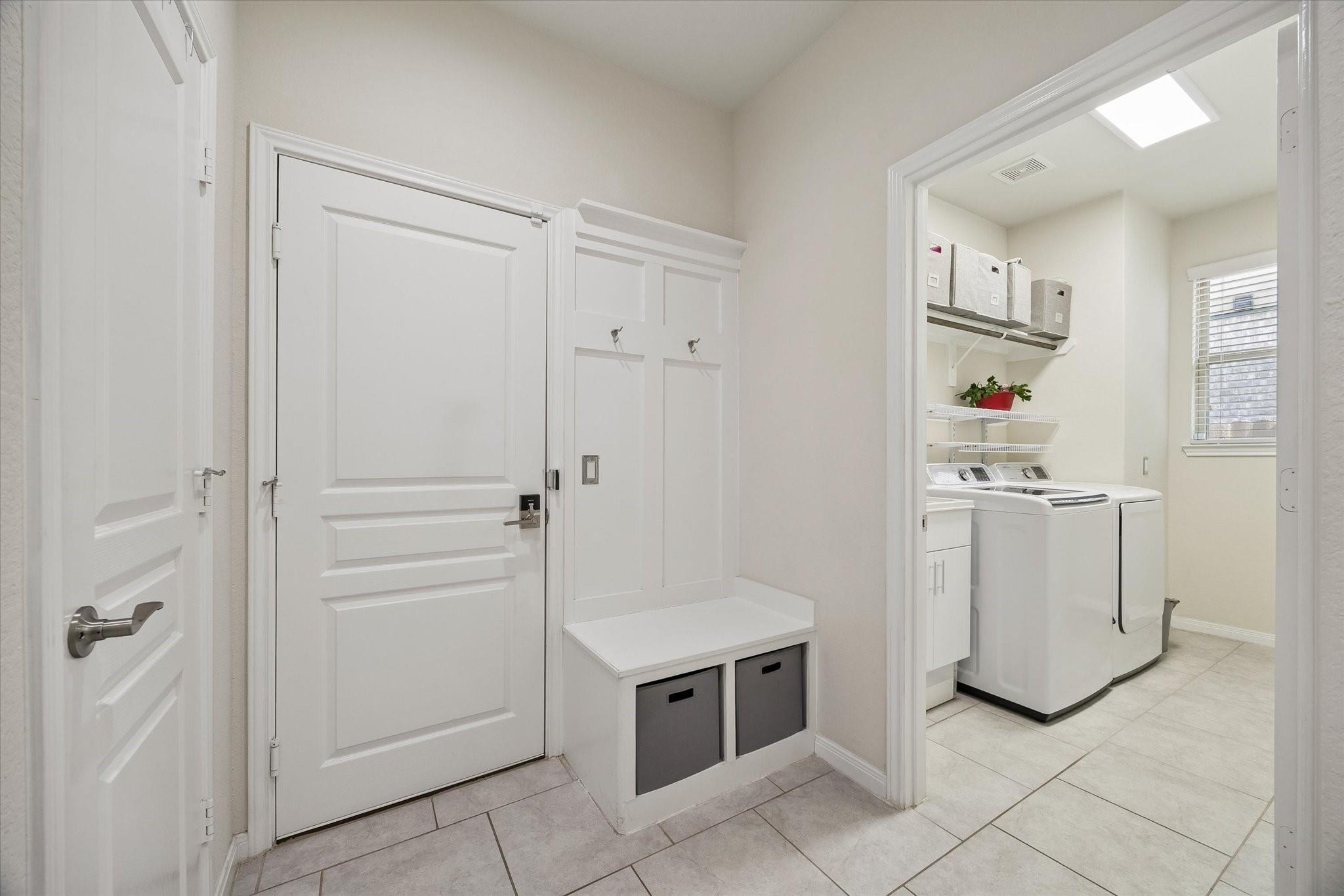 5223 Ivory Glass Drive Property Photo 20