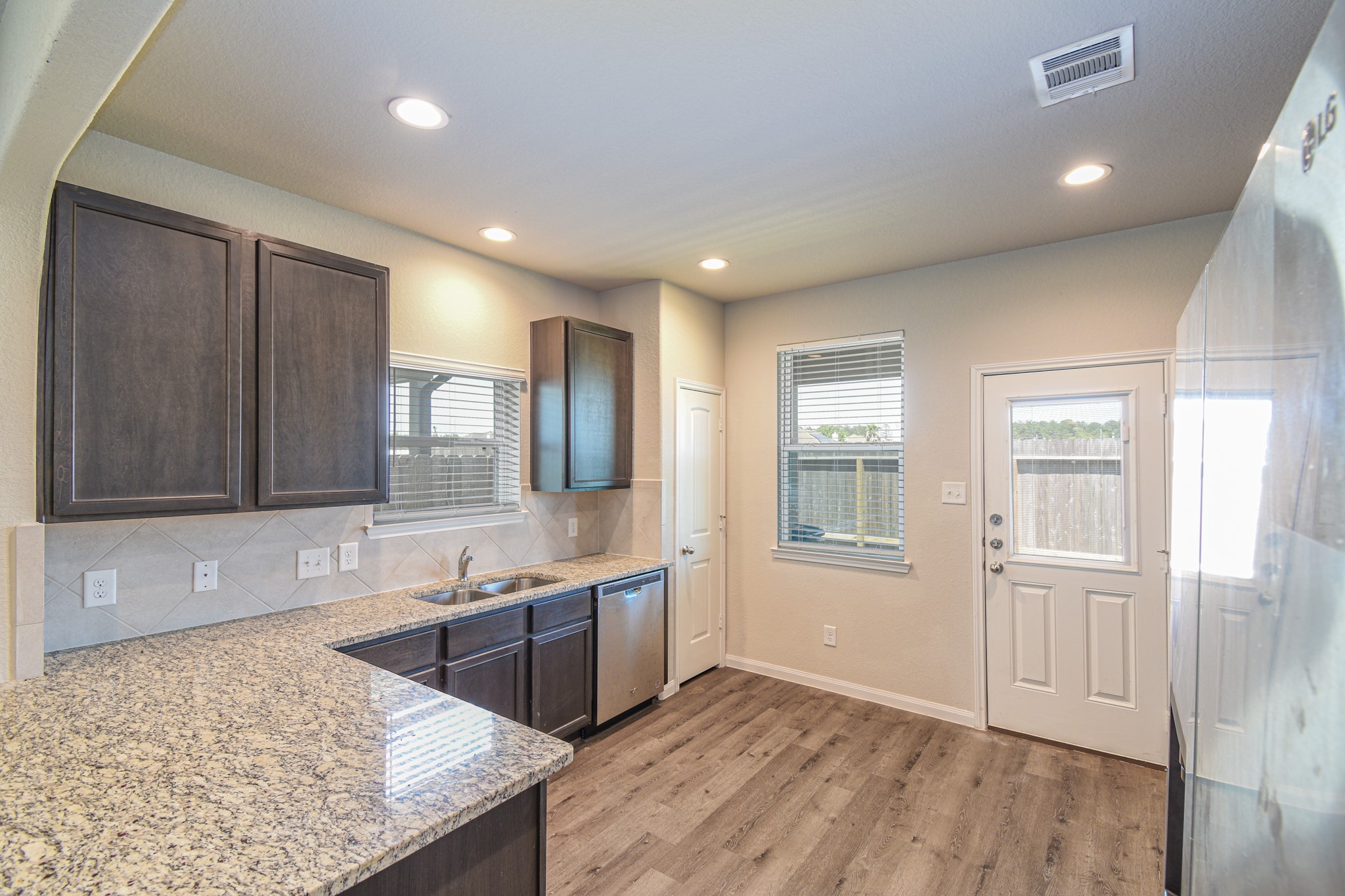 23610 Goodfellow Drive Property Photo 6