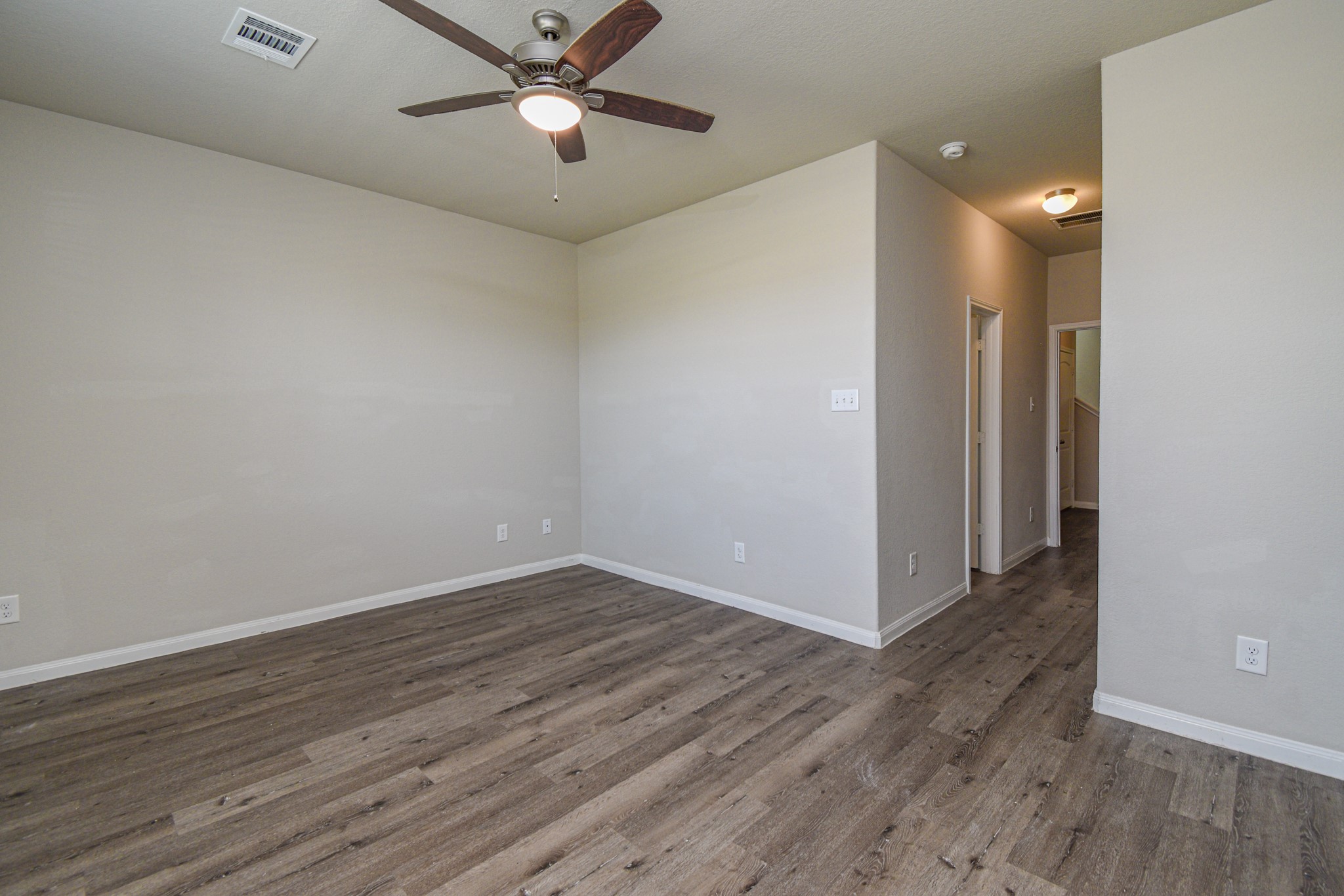 23610 Goodfellow Drive Property Photo 12