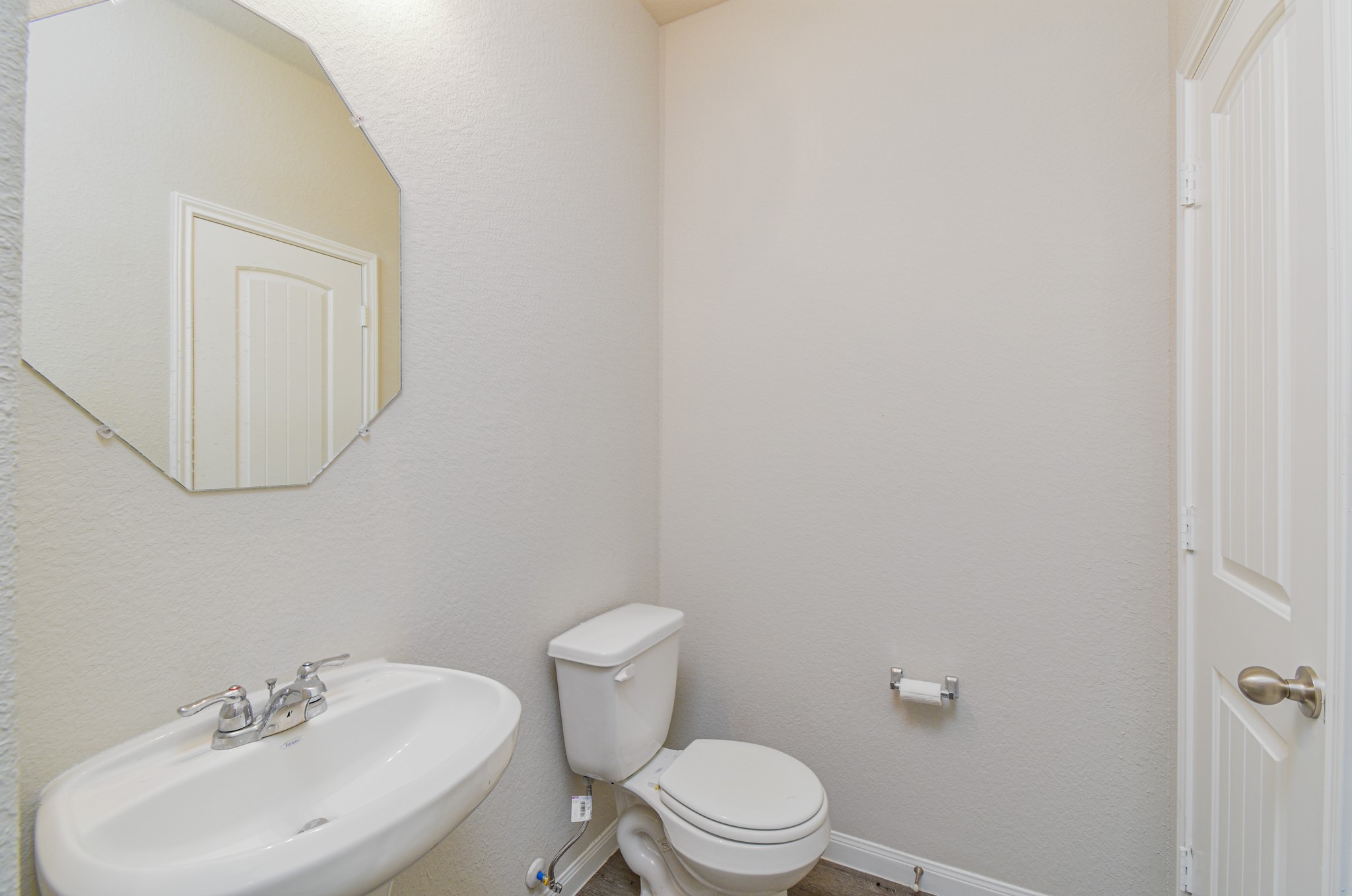 23610 Goodfellow Drive Property Photo 13