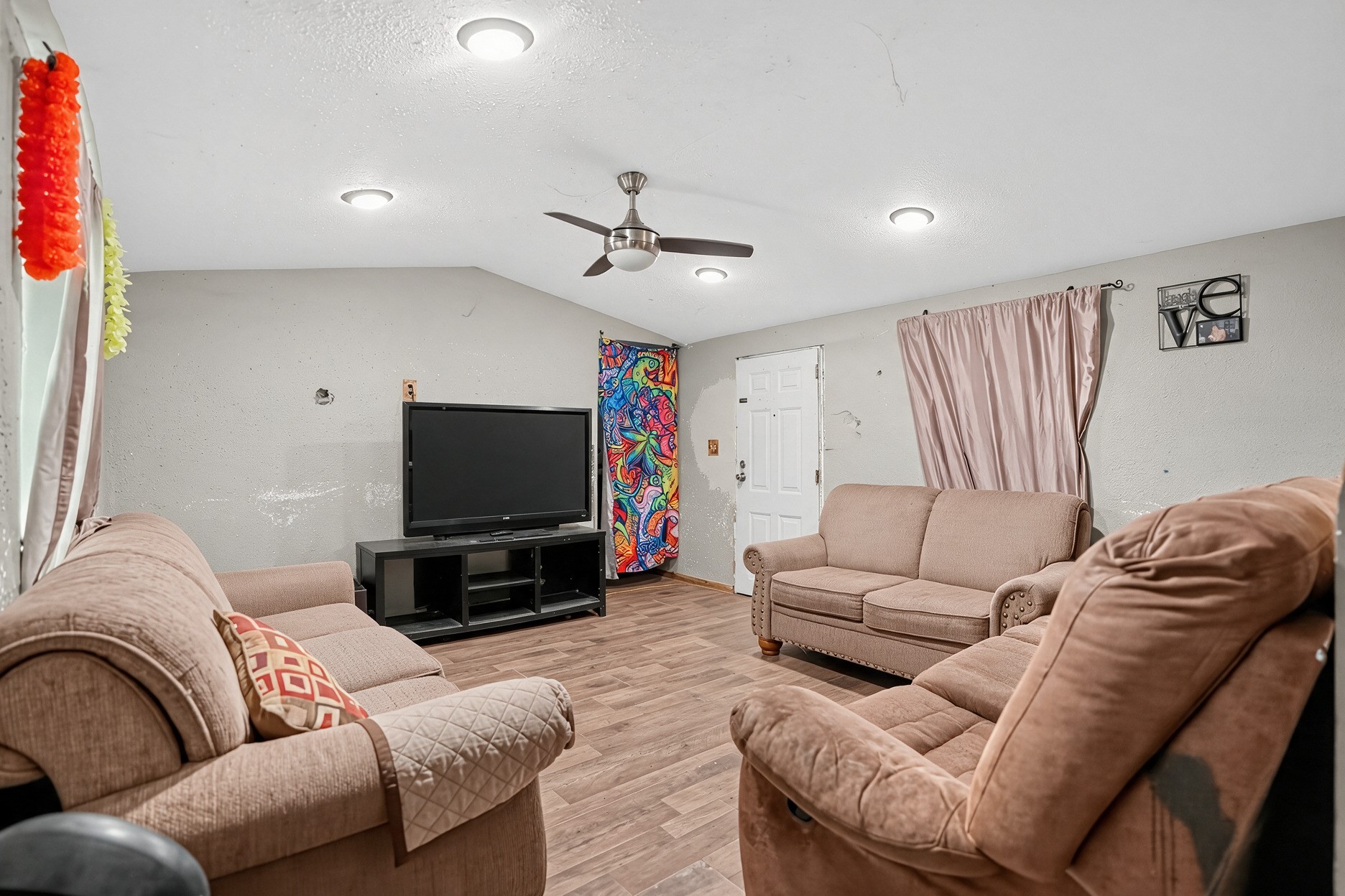 283 Walnut Cove Road Property Photo 5