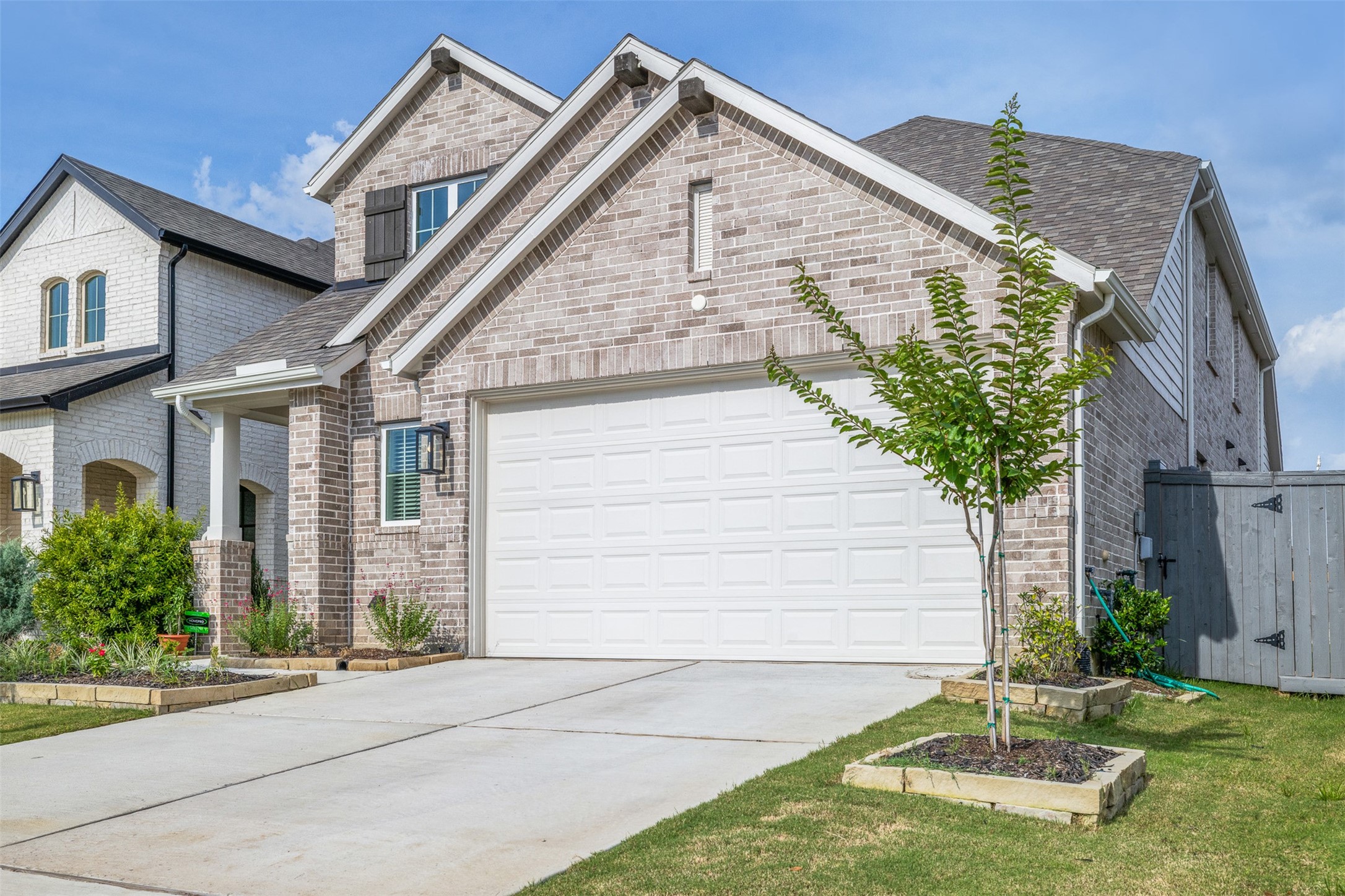17030 Shimmer Ray Street Property Photo 3