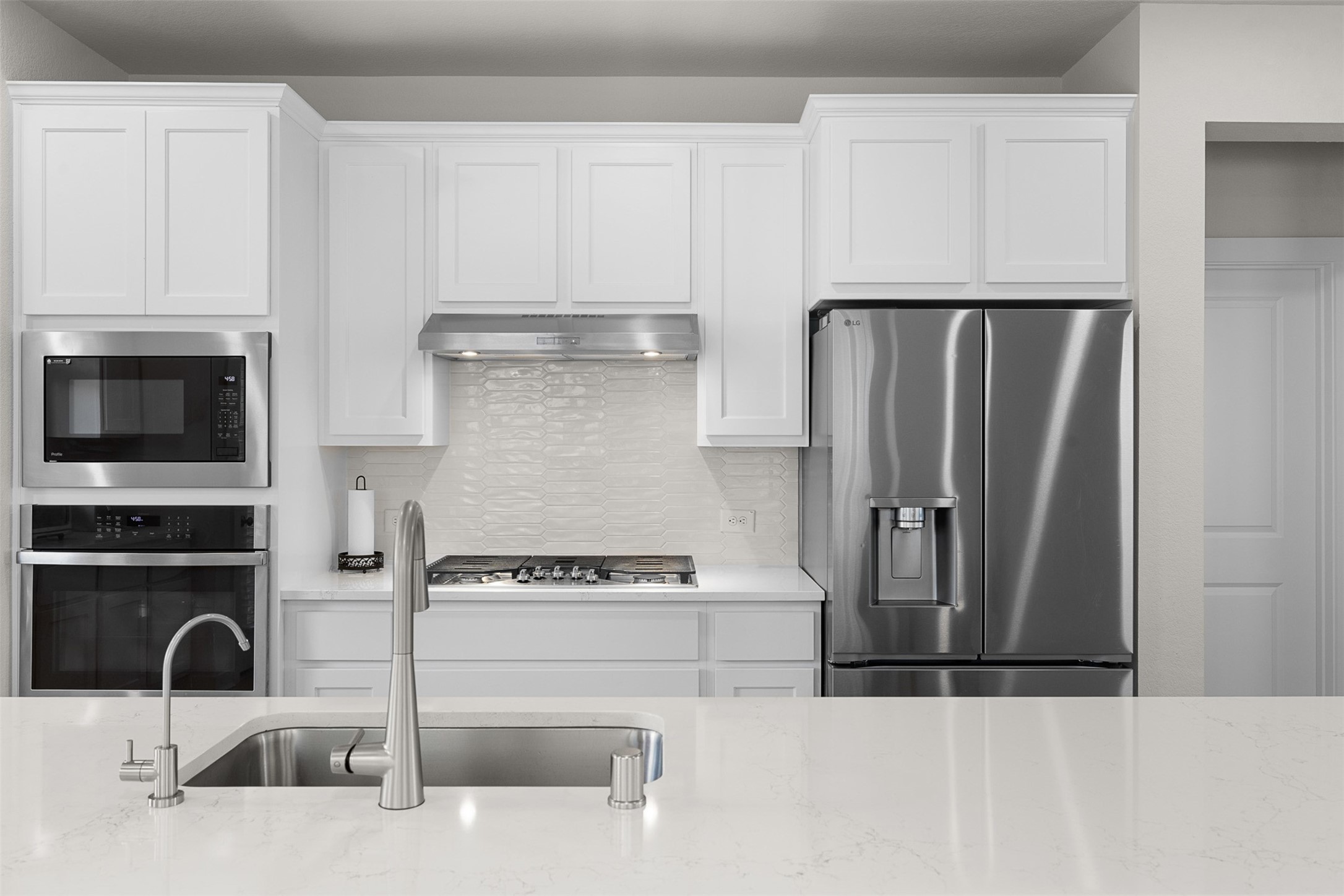 17030 Shimmer Ray Street Property Photo 15