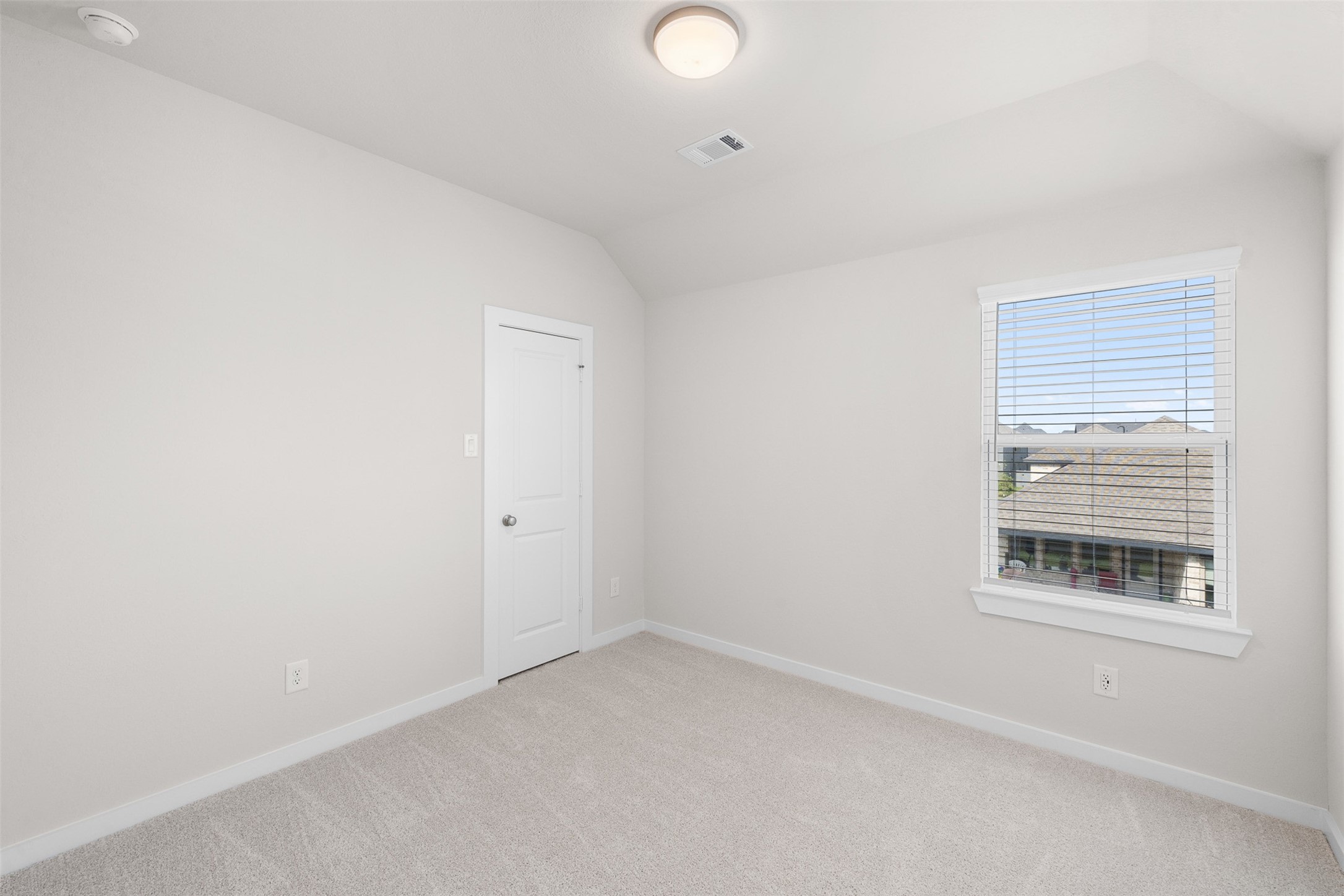17030 Shimmer Ray Street Property Photo 27