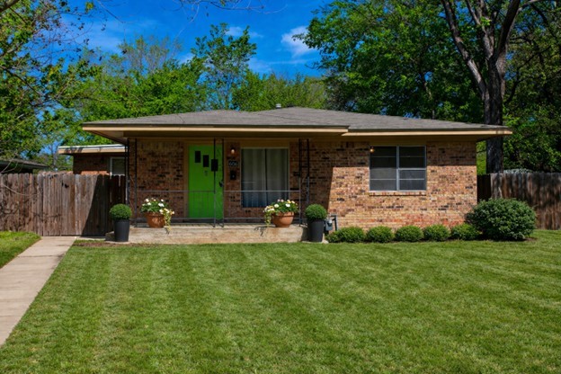 606 Wheelock Street Property Photo 1