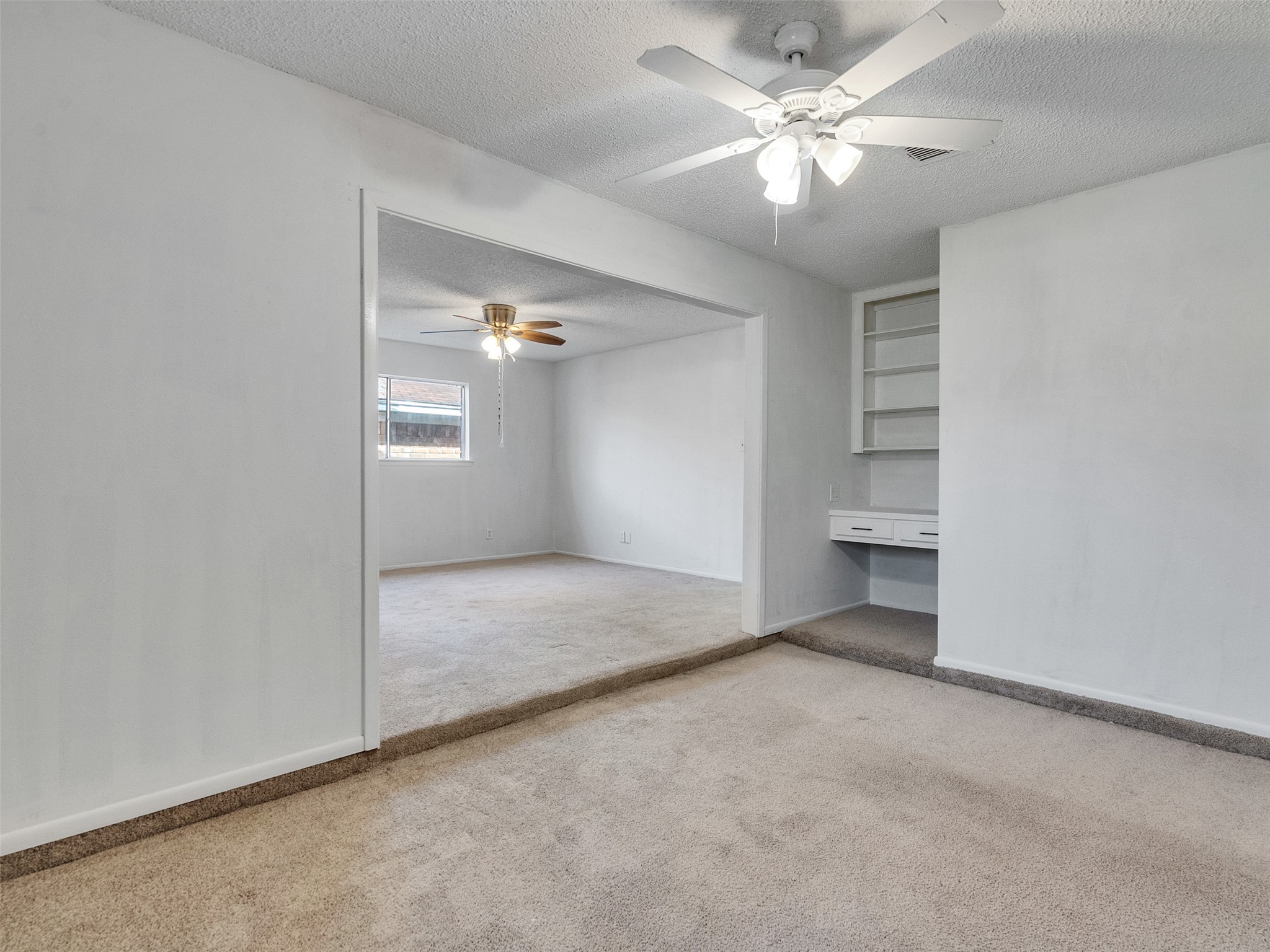 5602 Rivergate Drive Property Photo 12