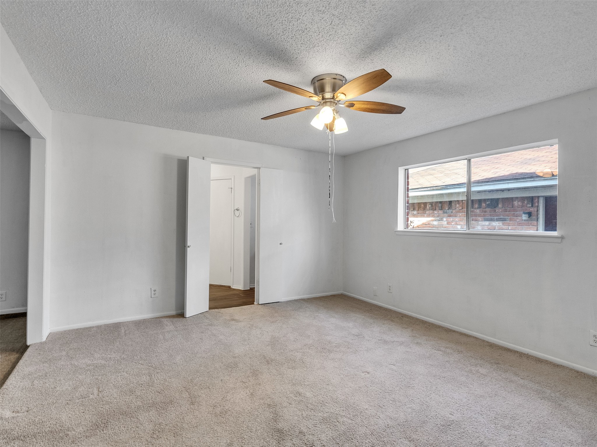 5602 Rivergate Drive Property Photo 14