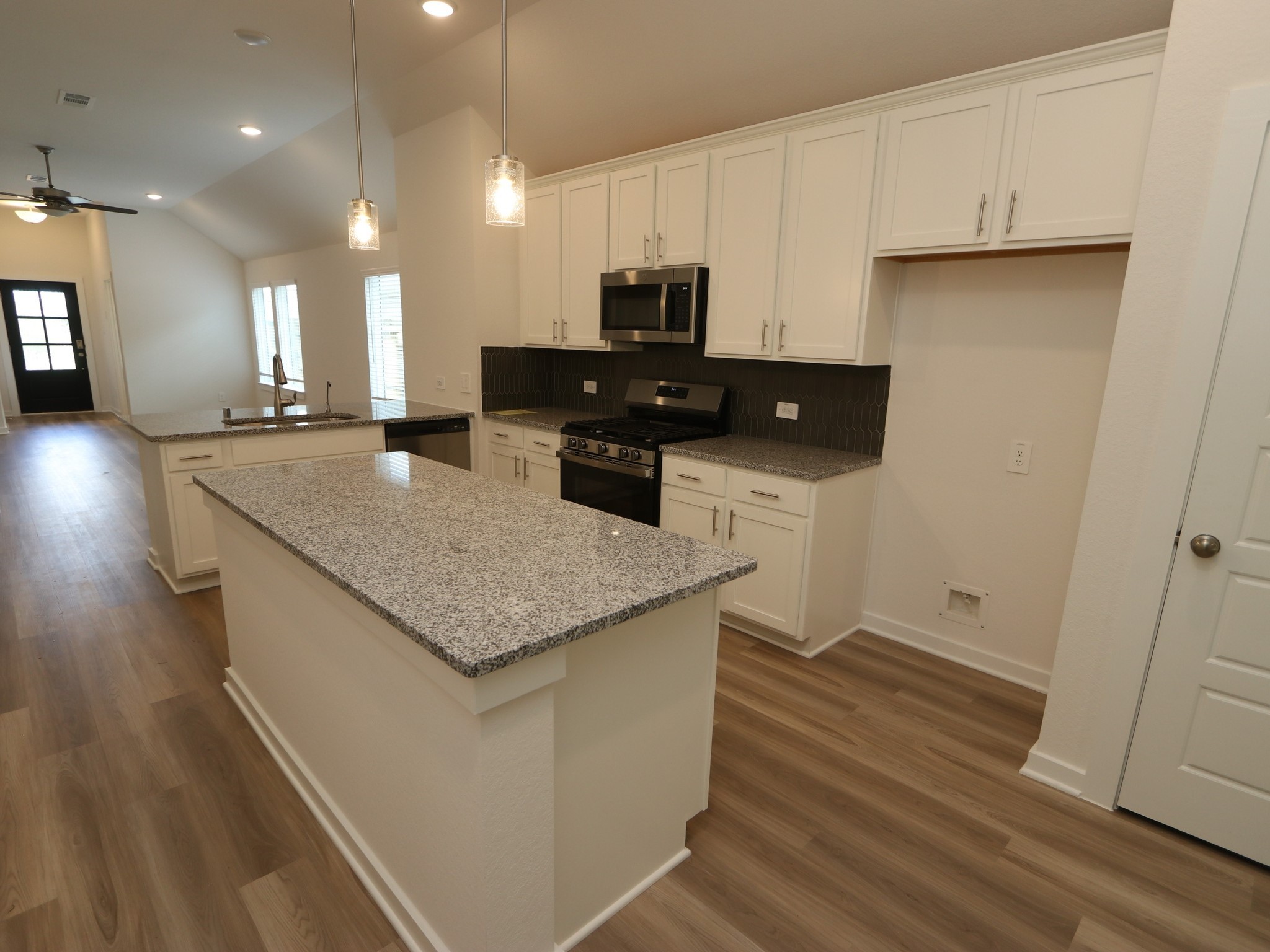 17174 Quaking Aspen Lane Property Photo 2