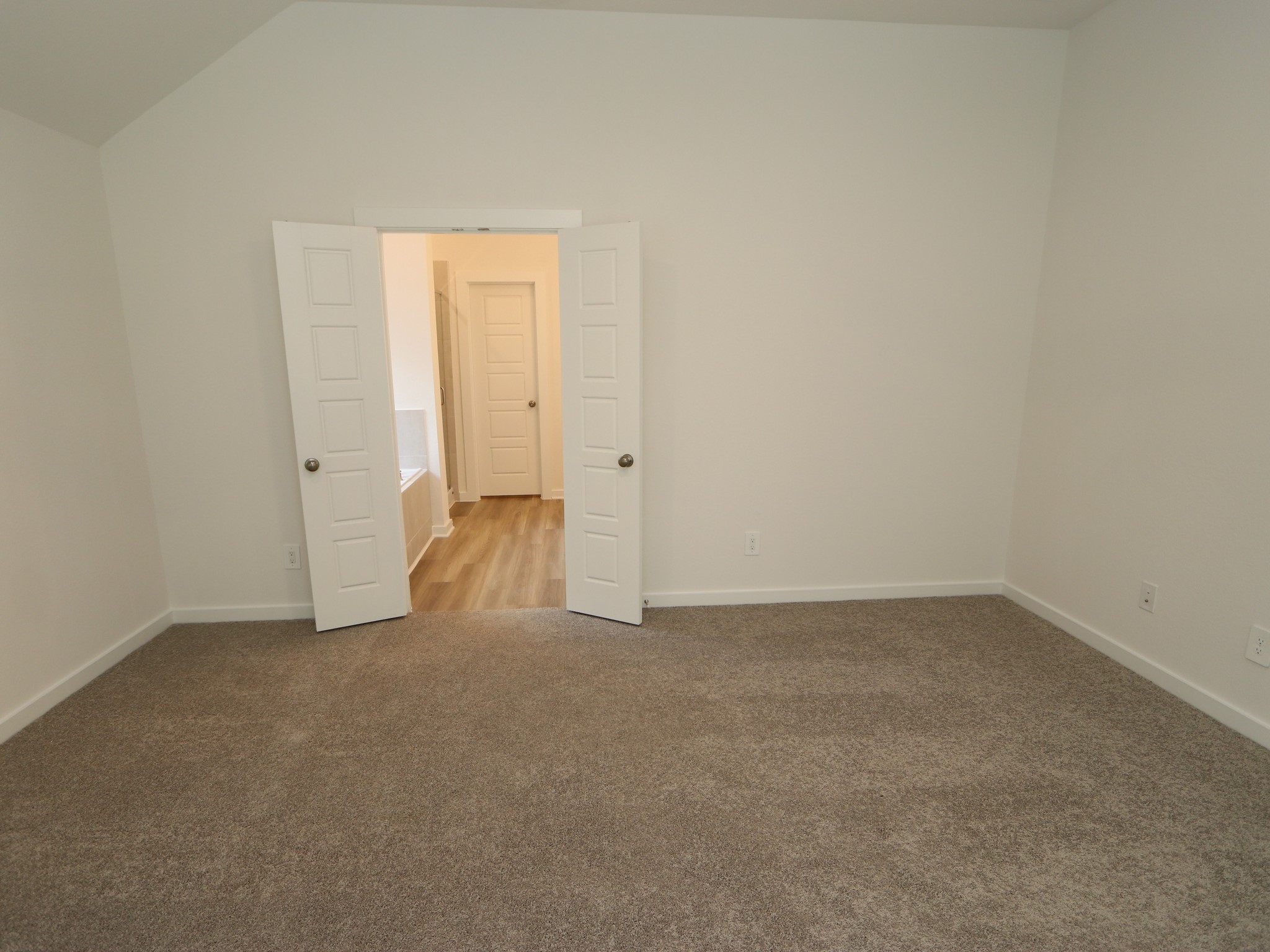 17174 Quaking Aspen Lane Property Photo 12