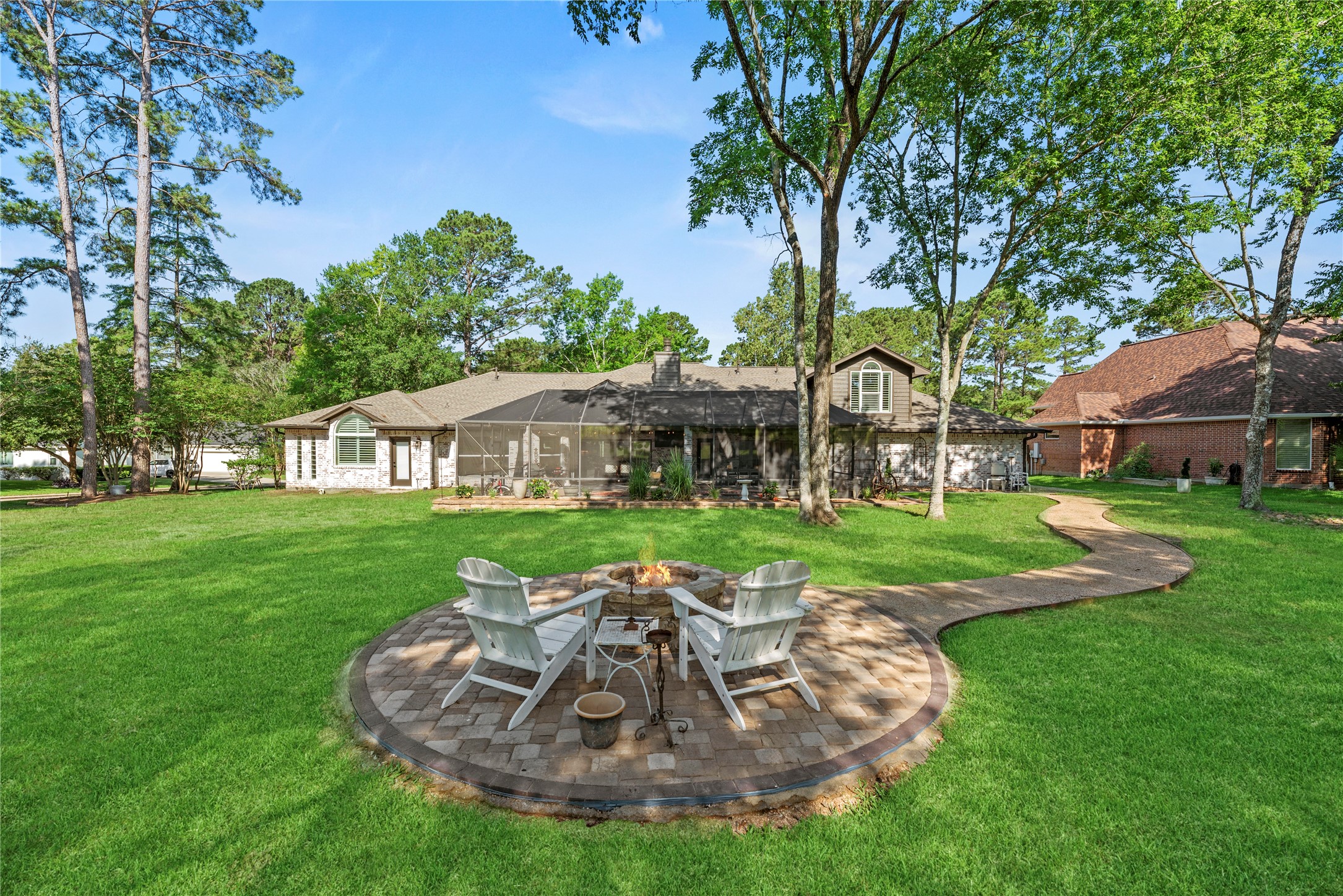94 Bent Tree Lane Property Photo 4