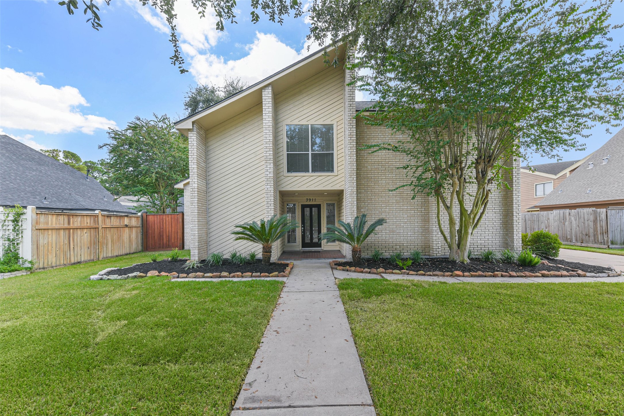 3911 Cherry Forest Drive Property Photo 1