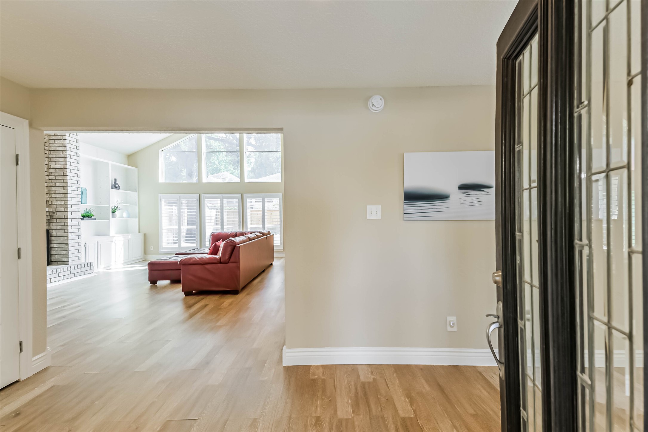 3911 Cherry Forest Drive Property Photo 4