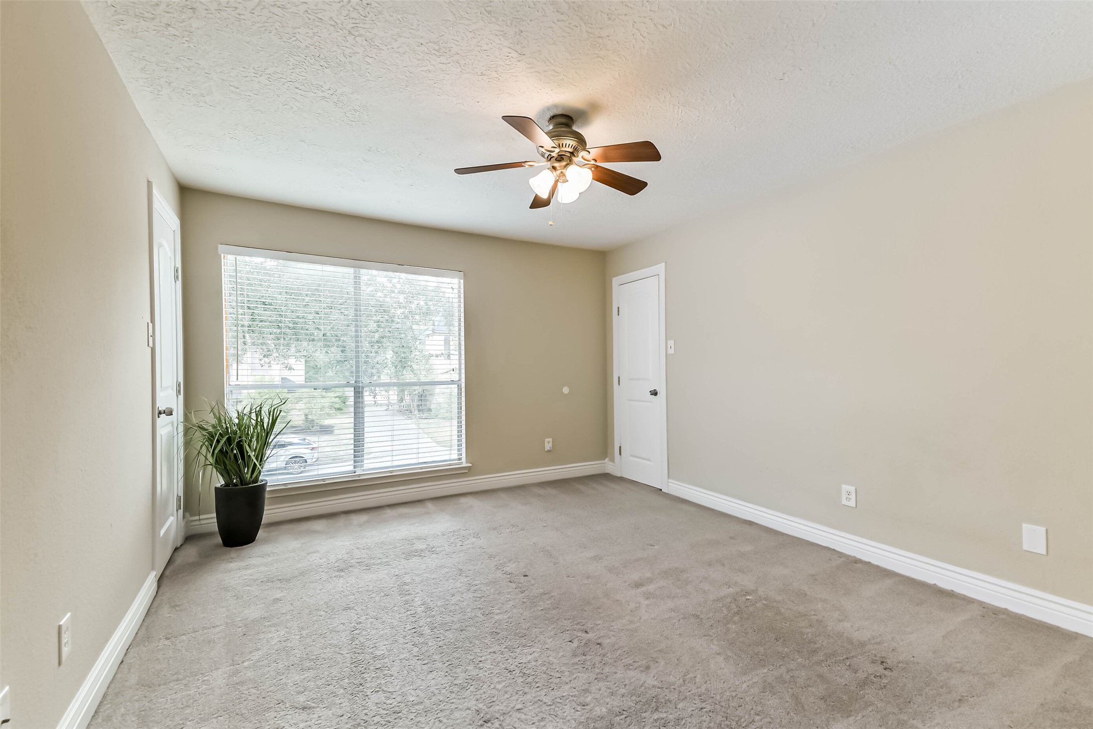 3911 Cherry Forest Drive Property Photo 25