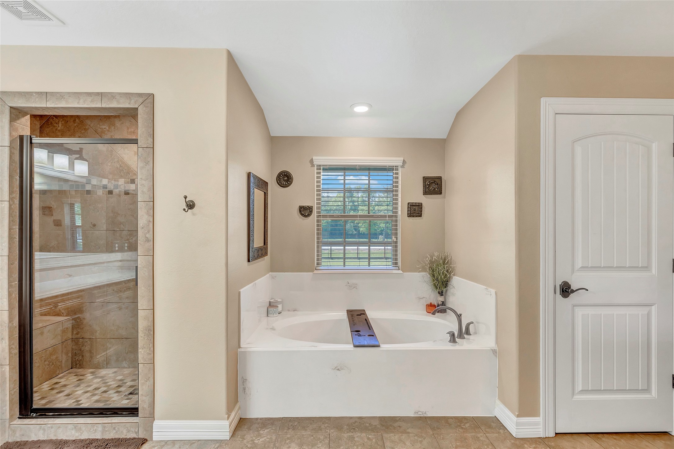 4325 Gatewood Road Property Photo 21