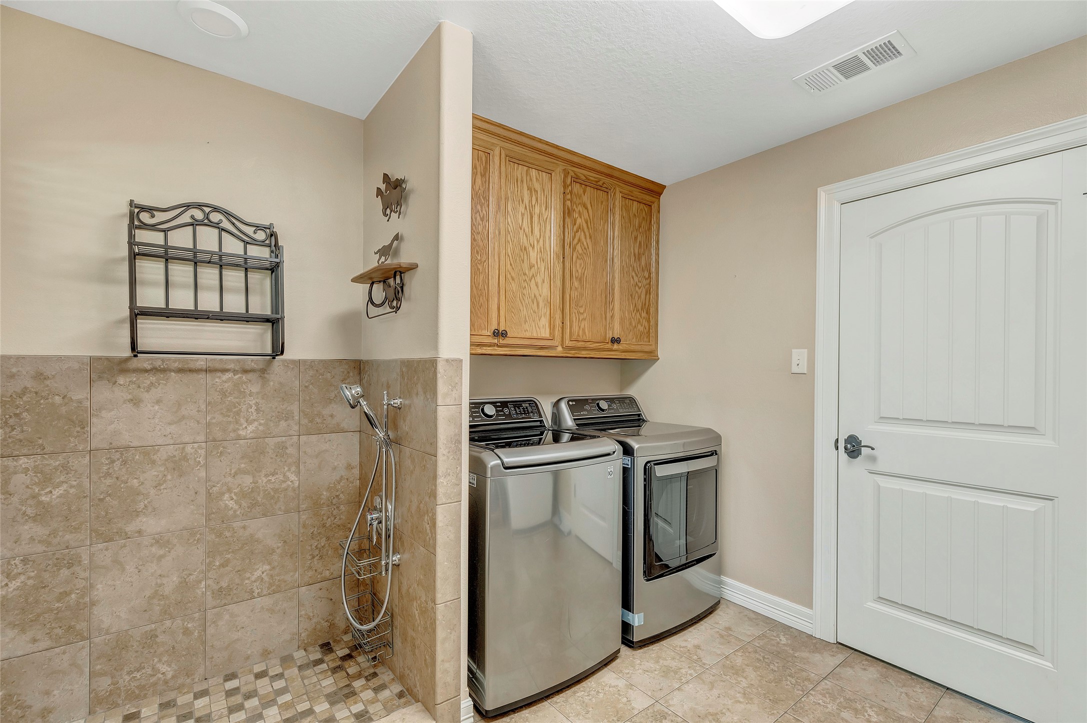 4325 Gatewood Road Property Photo 32