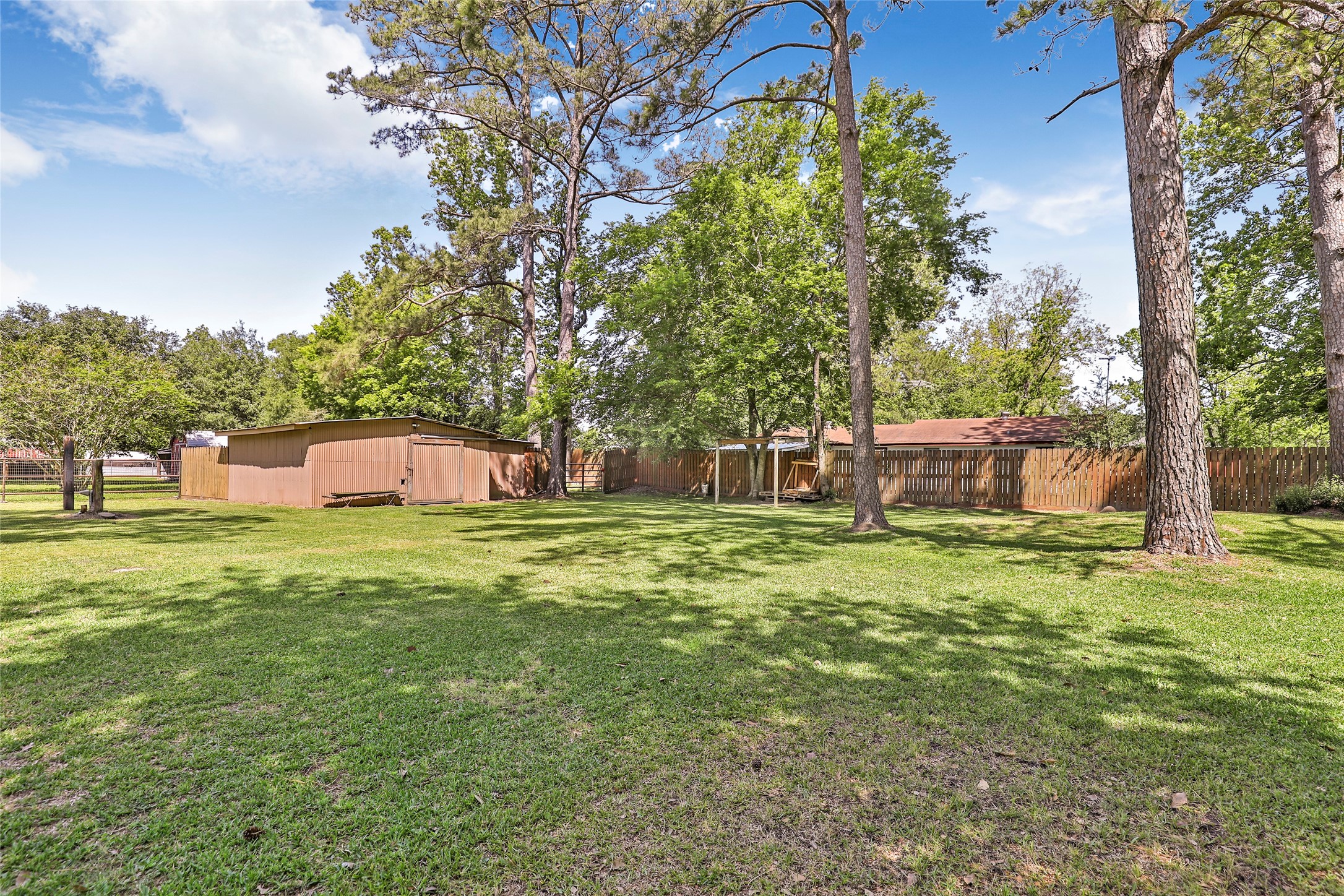 4325 Gatewood Road Property Photo 45
