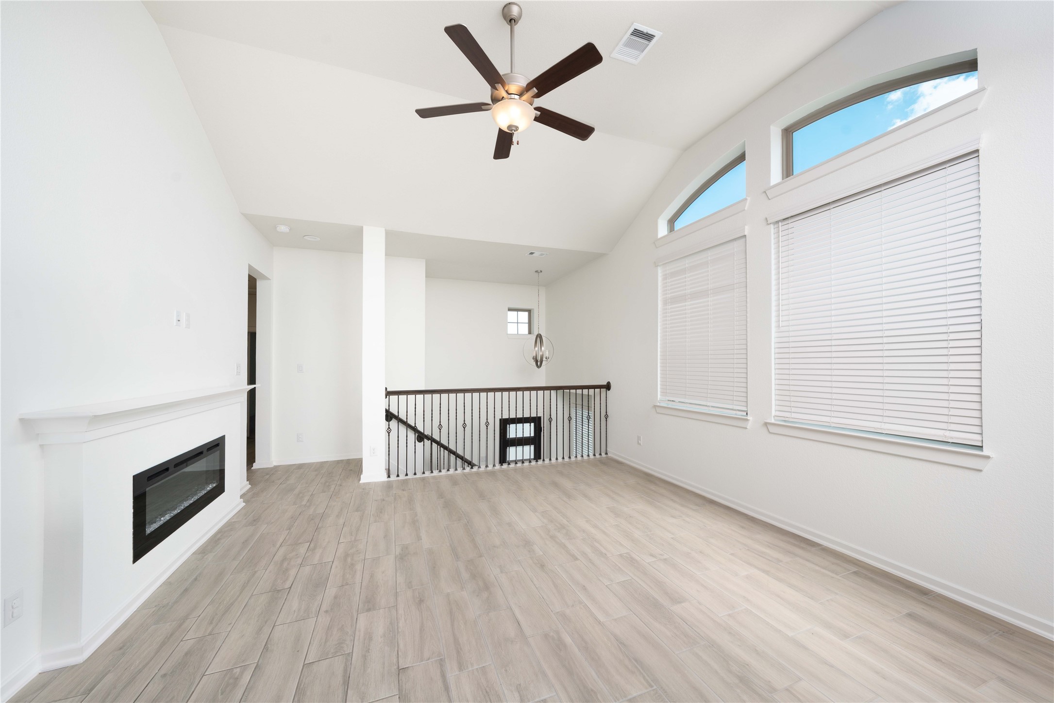 4994 Caranza Court Property Photo 7