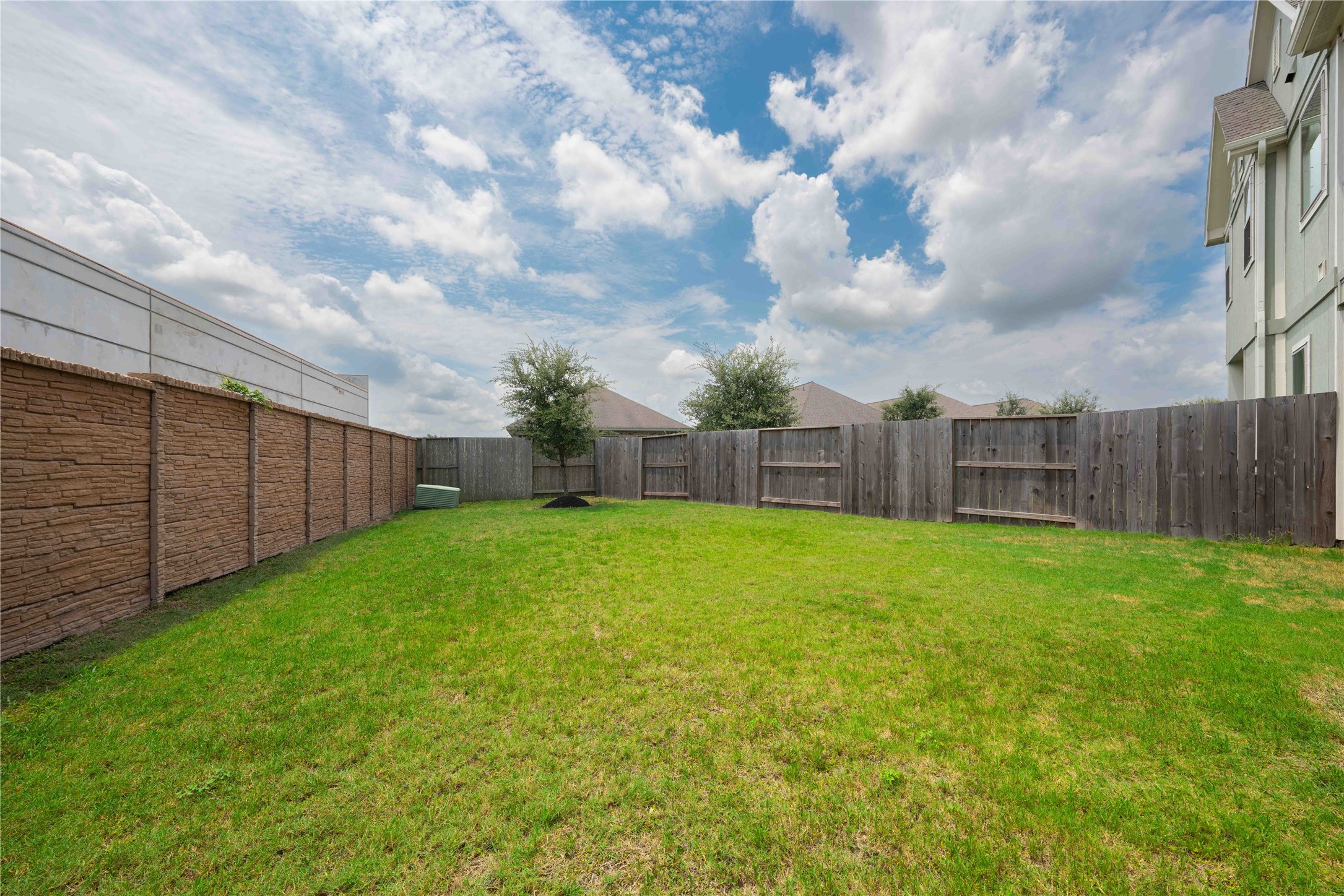 4994 Caranza Court Property Photo 25