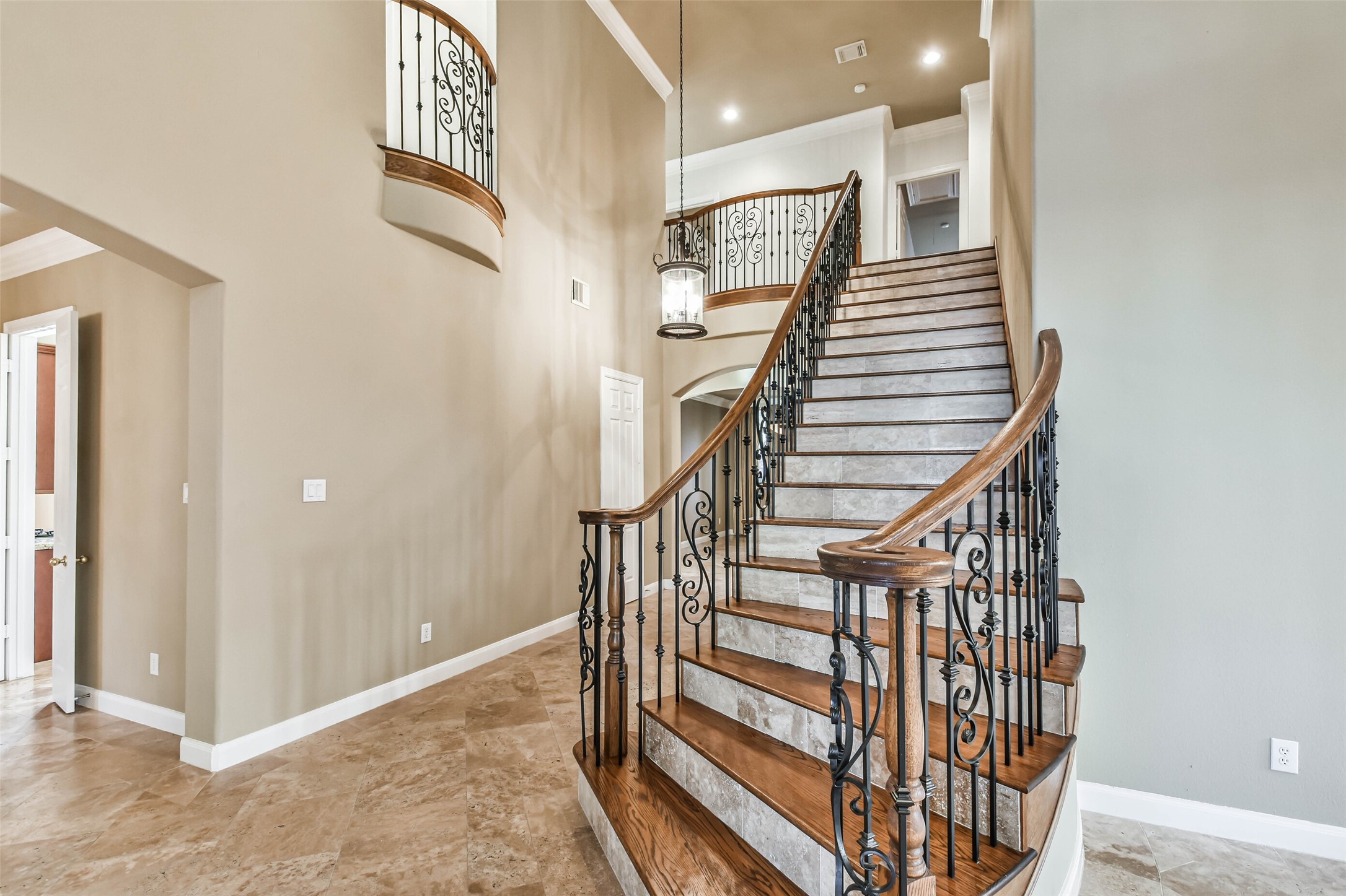 11511 Gallant Ridge Property Photo 5