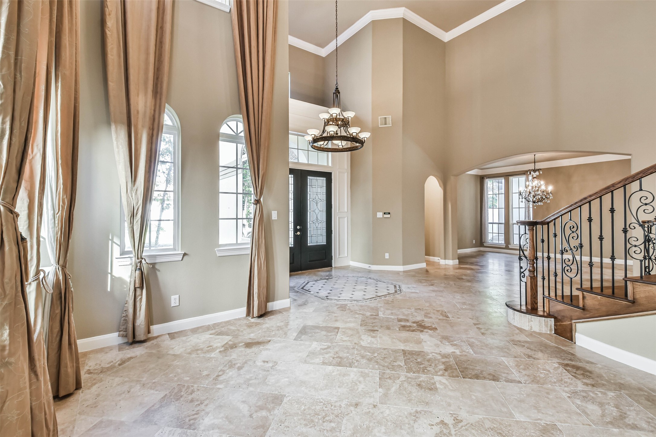 11511 Gallant Ridge Property Photo 7