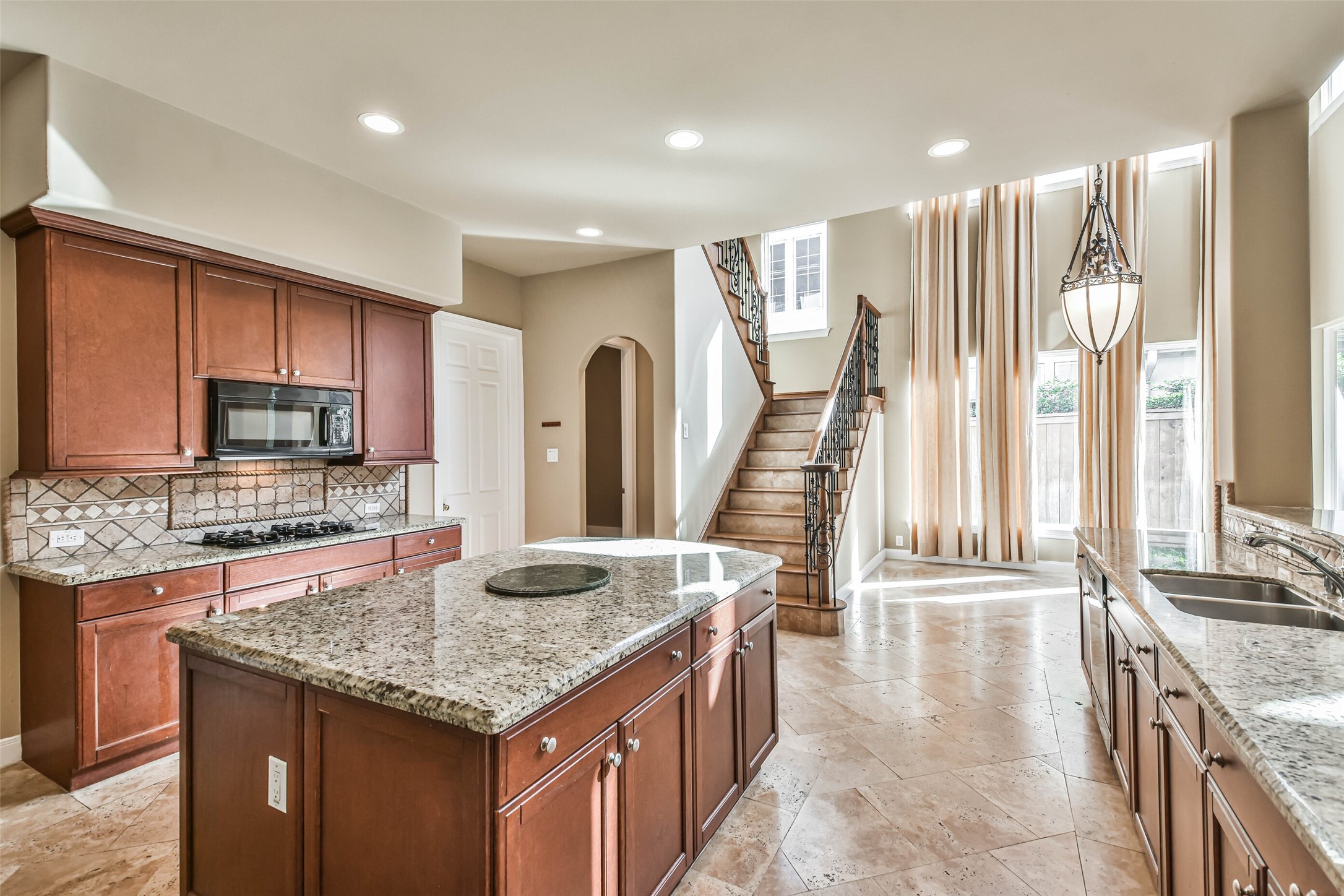 11511 Gallant Ridge Property Photo 14