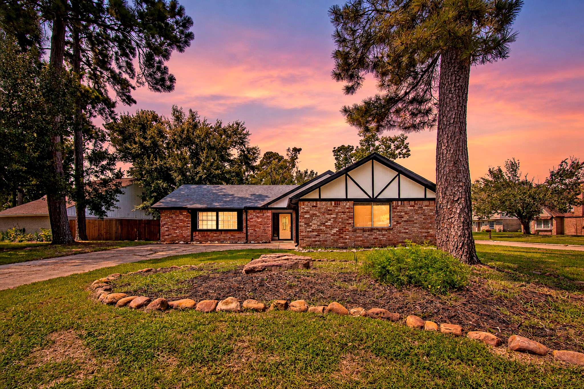 17811 Hawk Haven Lane Property Photo 1