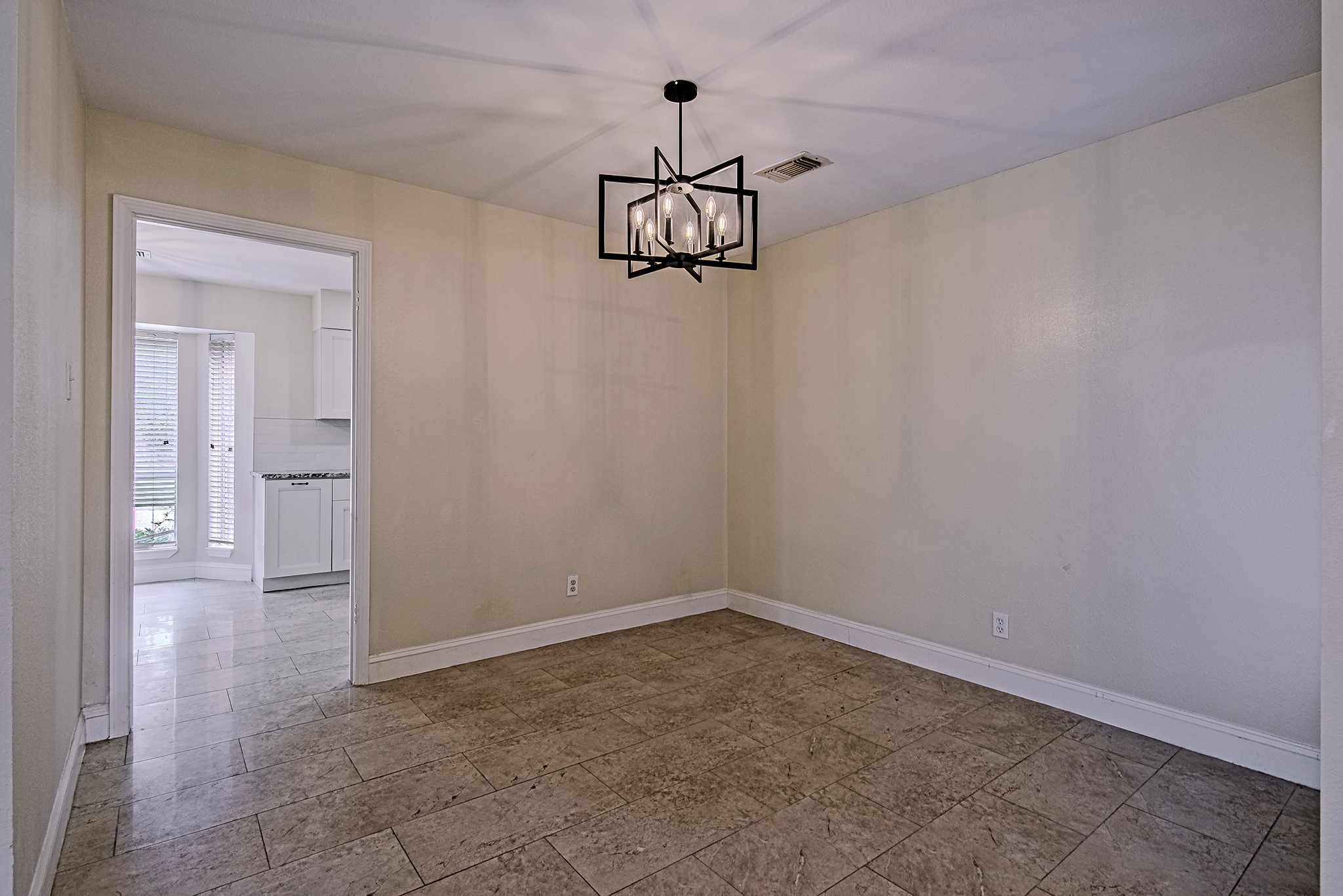 17811 Hawk Haven Lane Property Photo 8