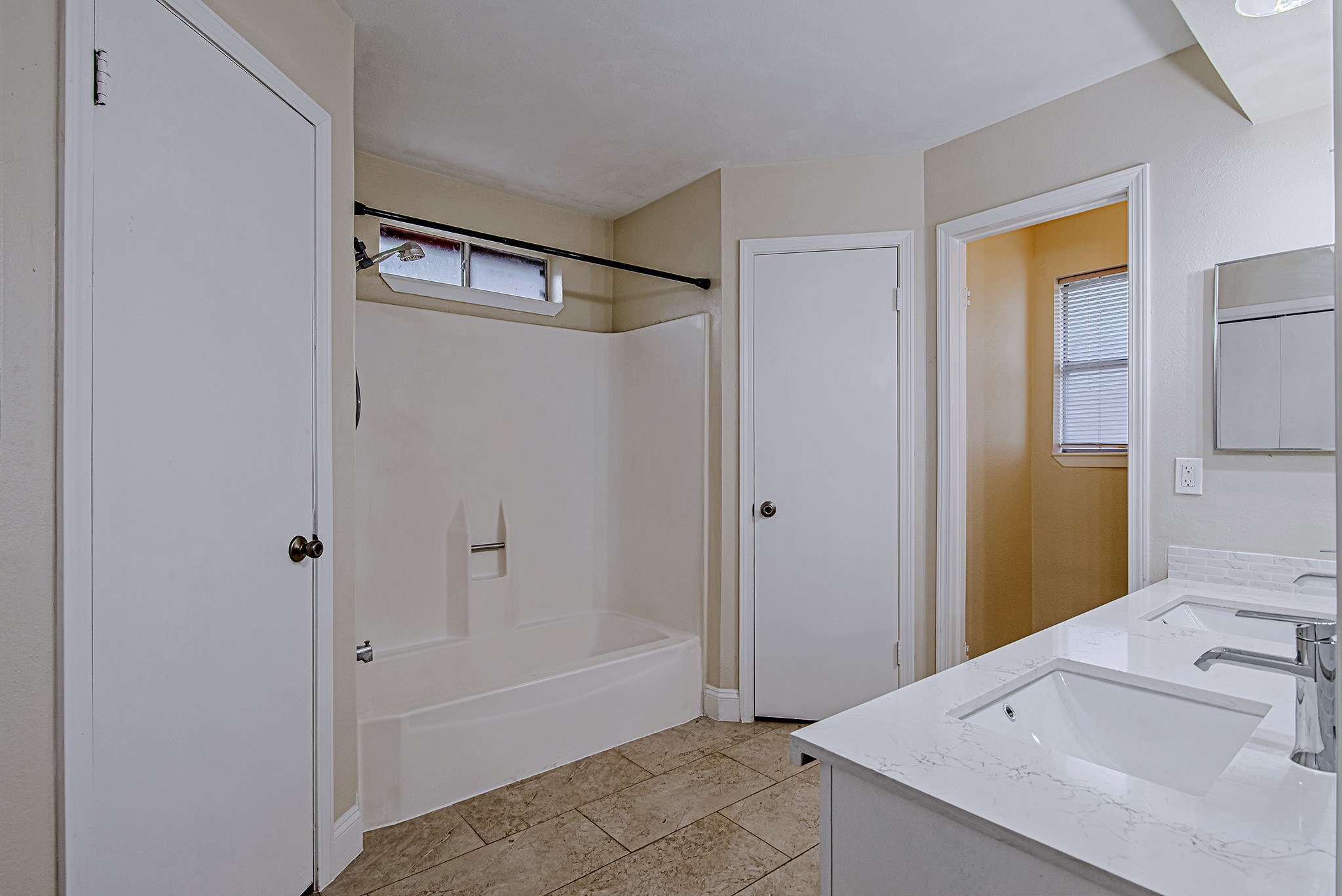 17811 Hawk Haven Lane Property Photo 18