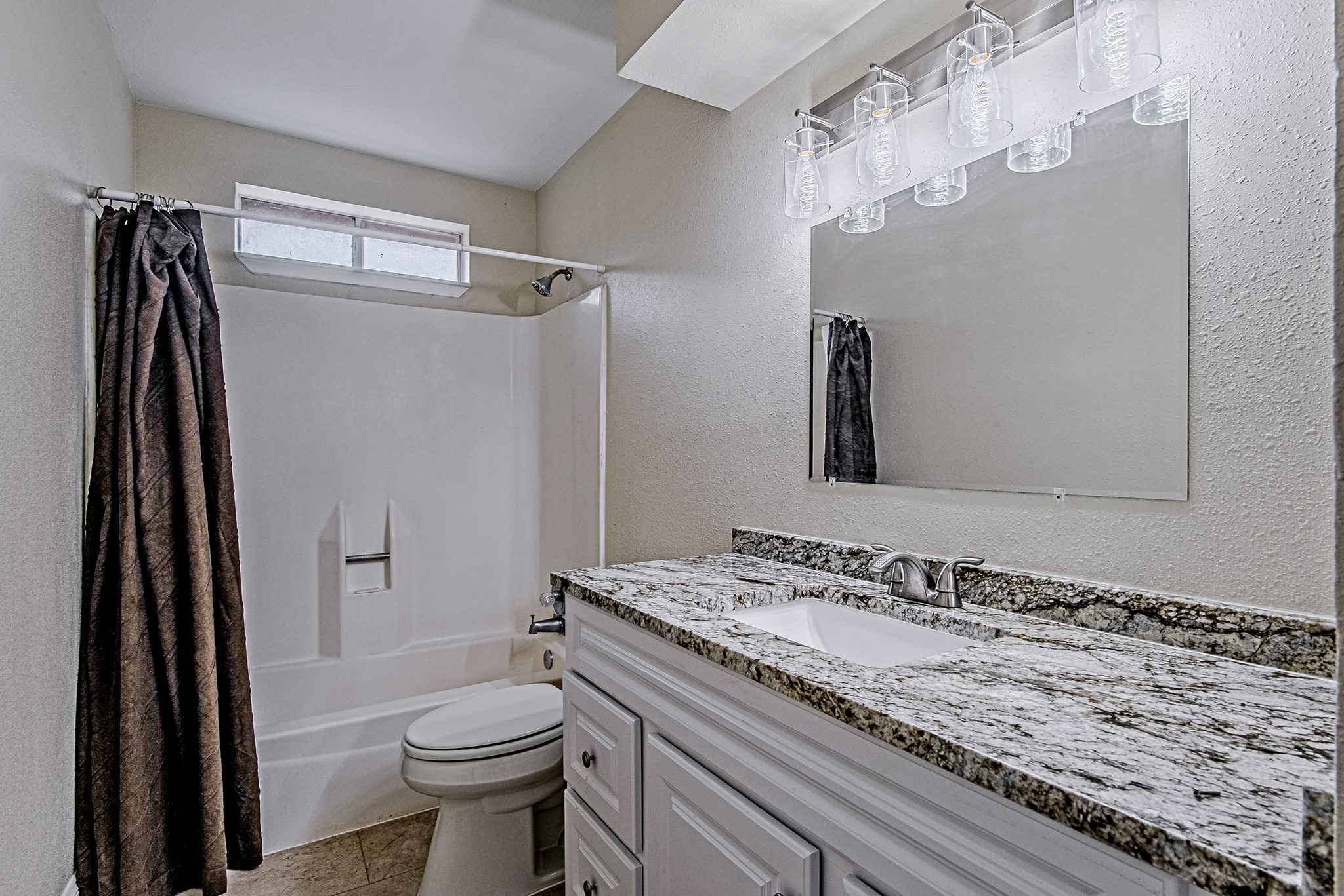 17811 Hawk Haven Lane Property Photo 23
