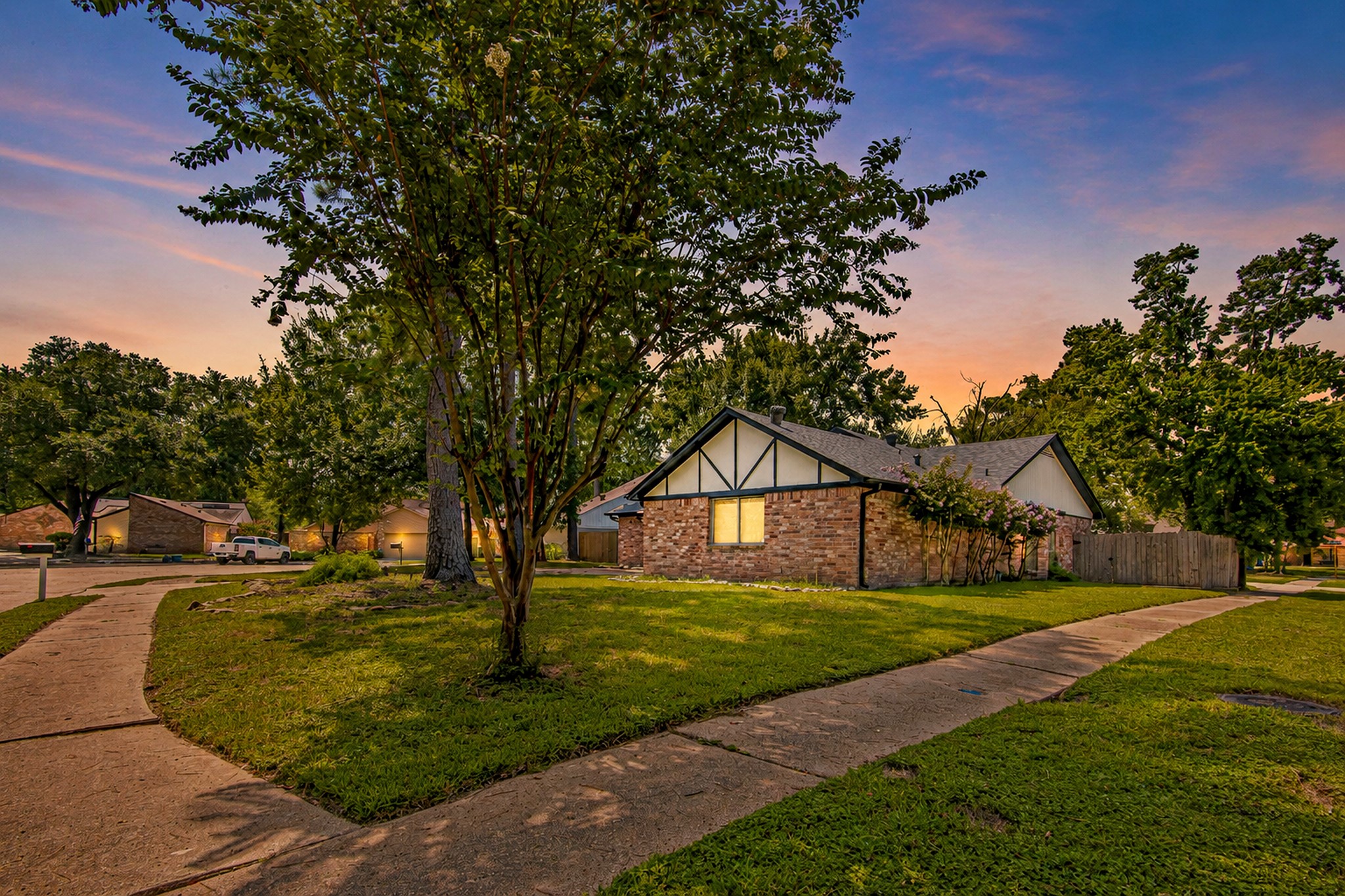 17811 Hawk Haven Lane Property Photo 28