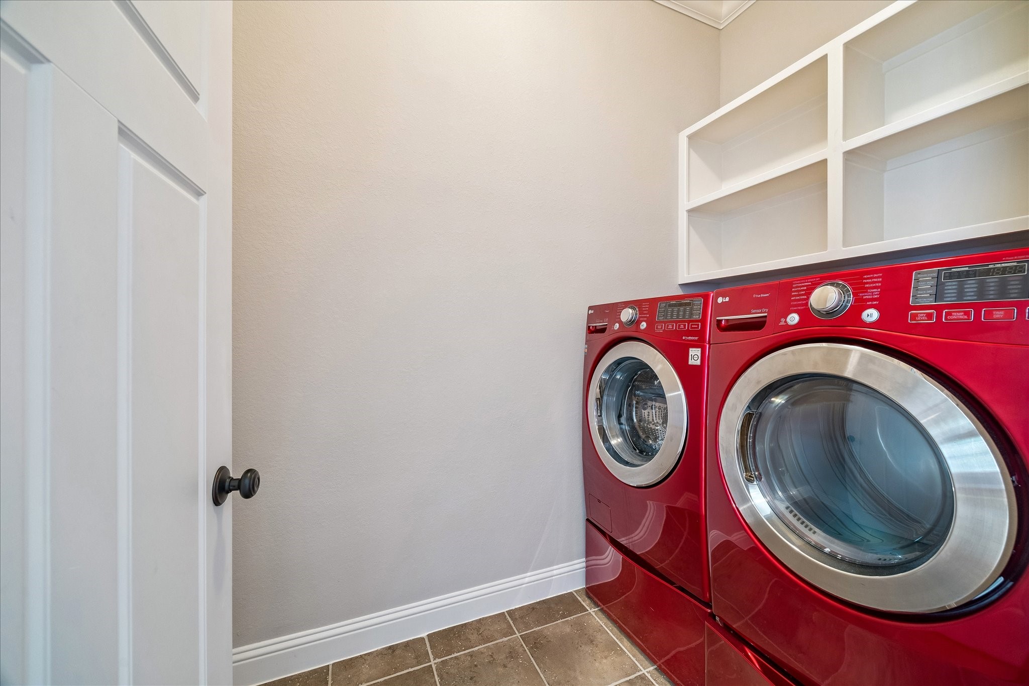1013 E 27th Street Property Photo 24