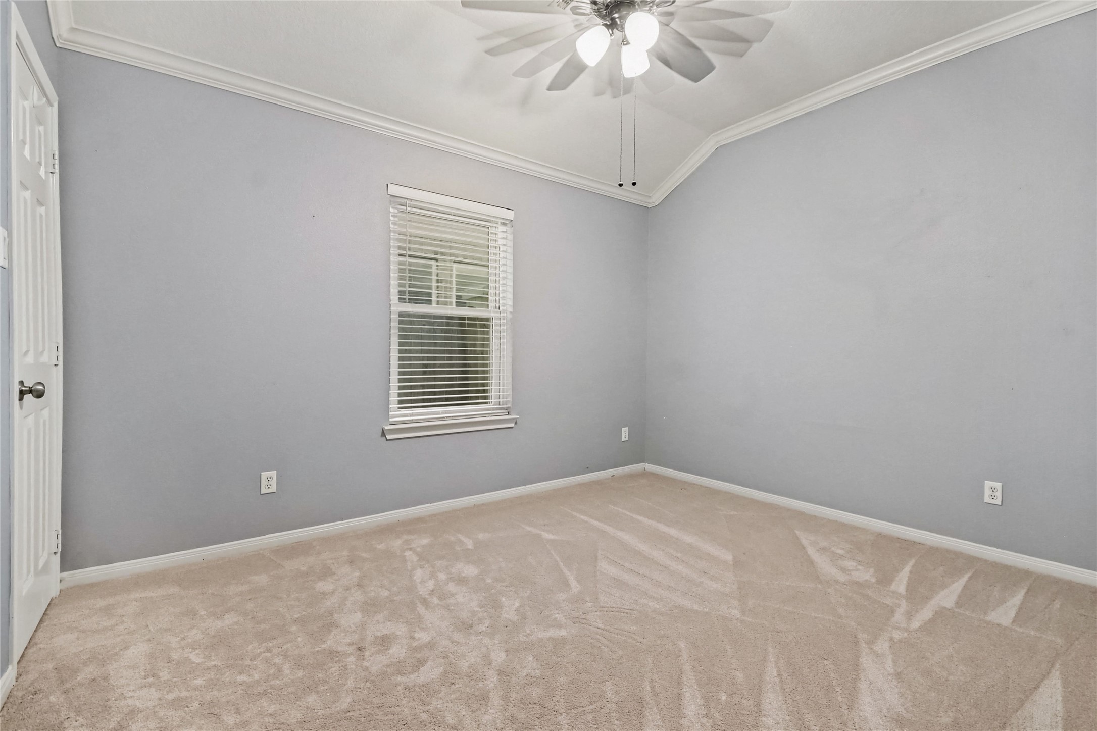 213 Rippling Creek Lane Property Photo 13