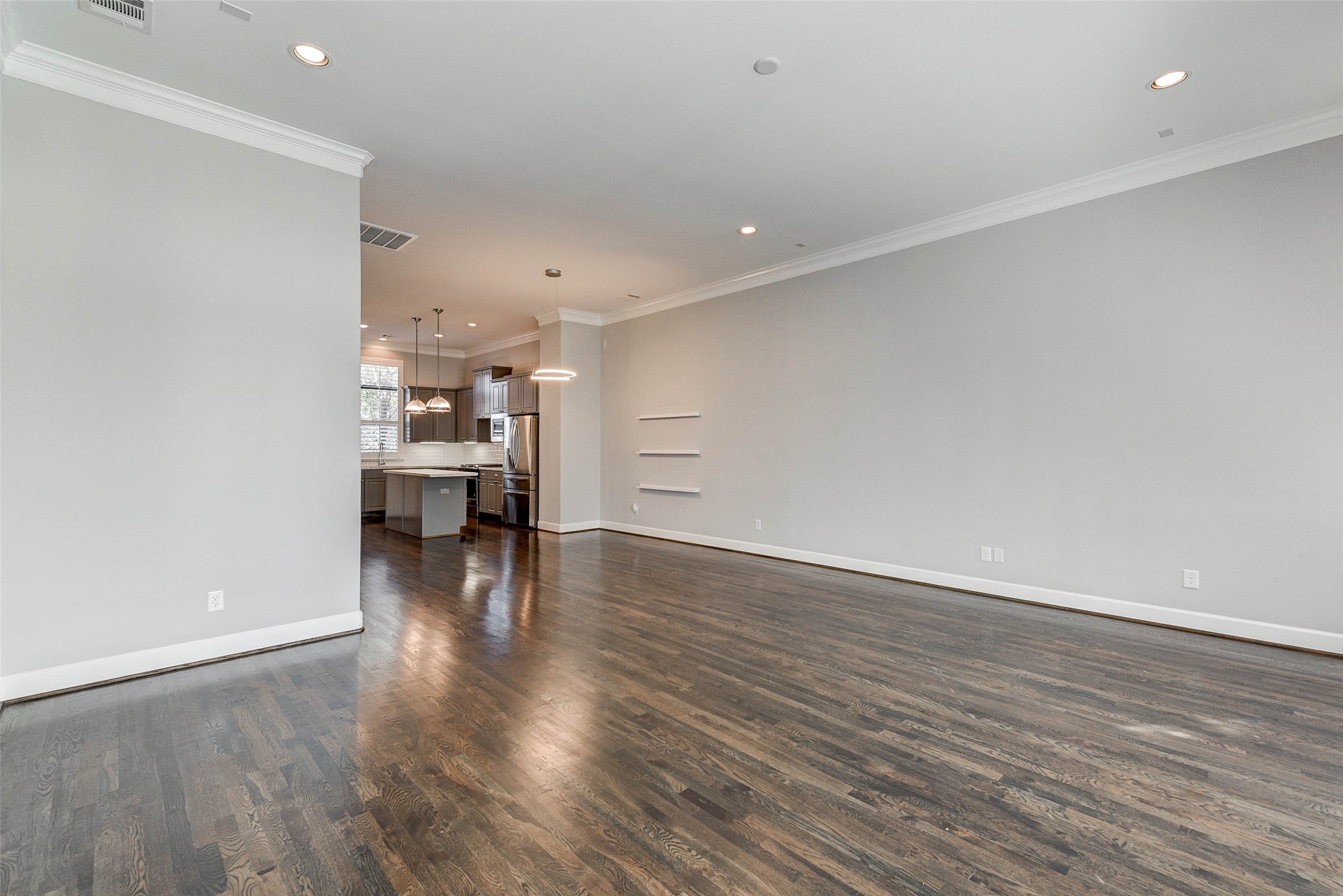 1215 W 24th Street A Property Photo 11