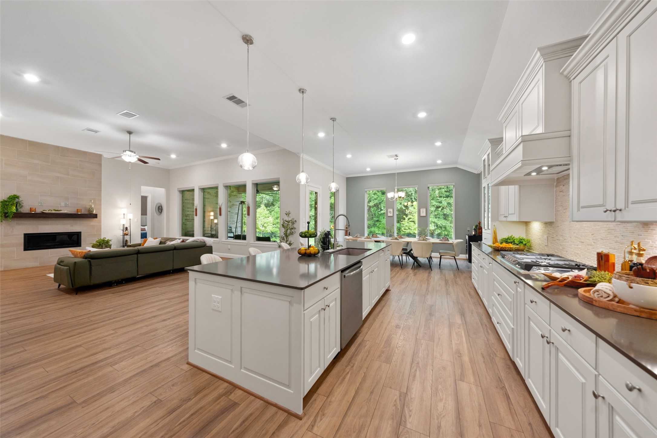 3210 Lockridge Harbor Lane Property Photo 8