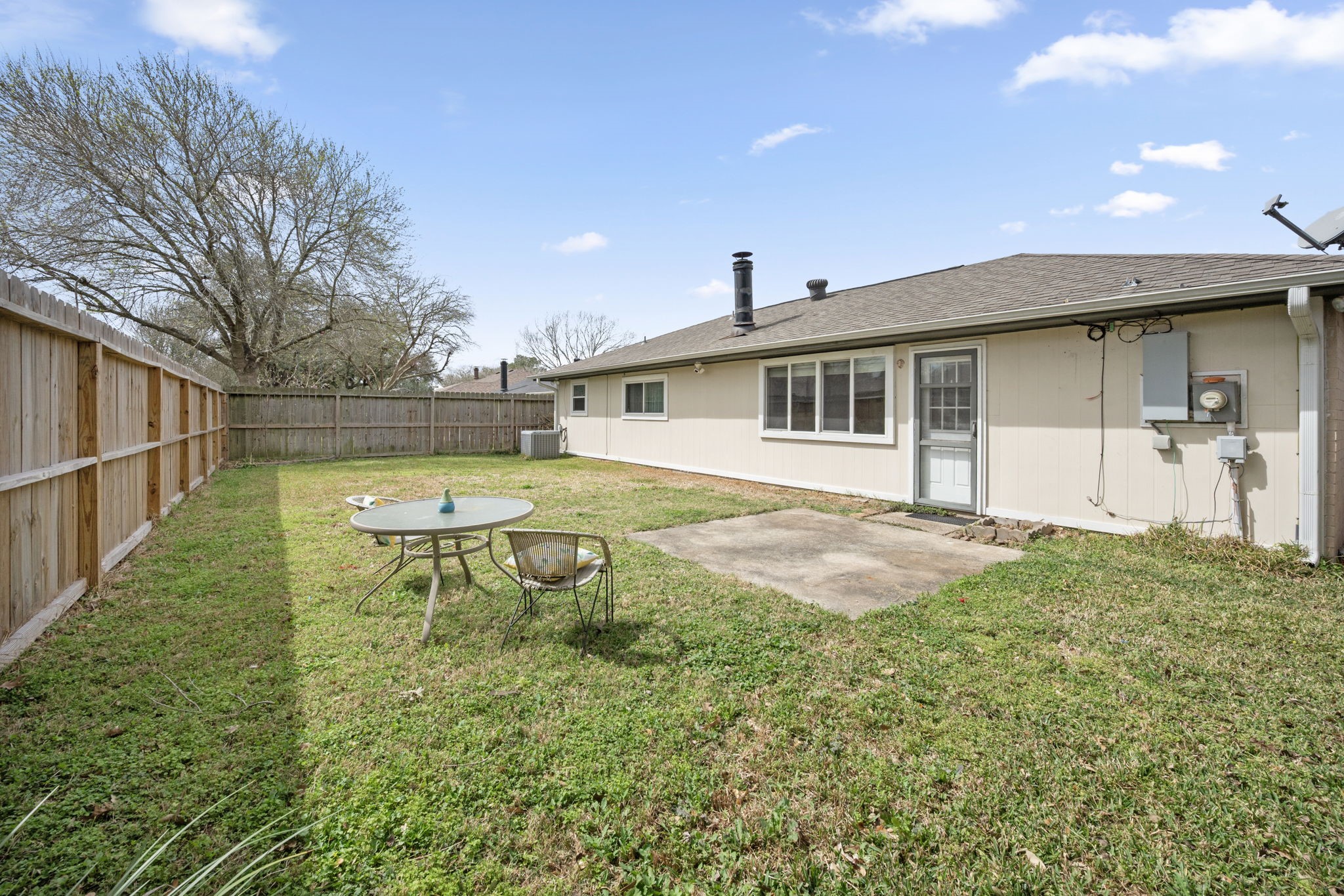 2327 Colonial Ridge Drive Property Photo 25