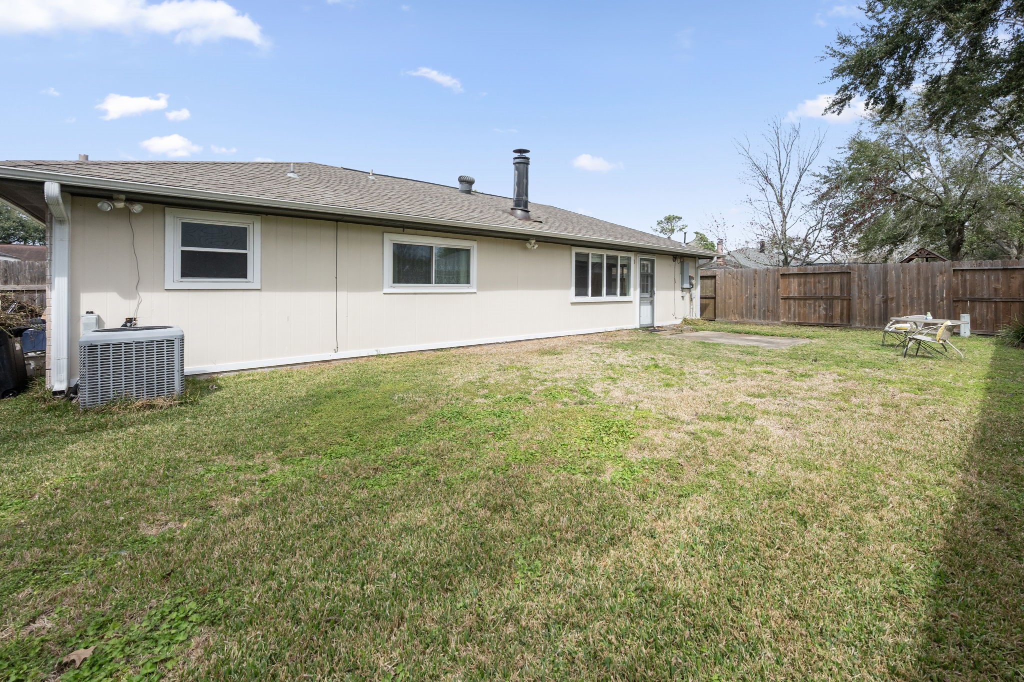 2327 Colonial Ridge Drive Property Photo 27