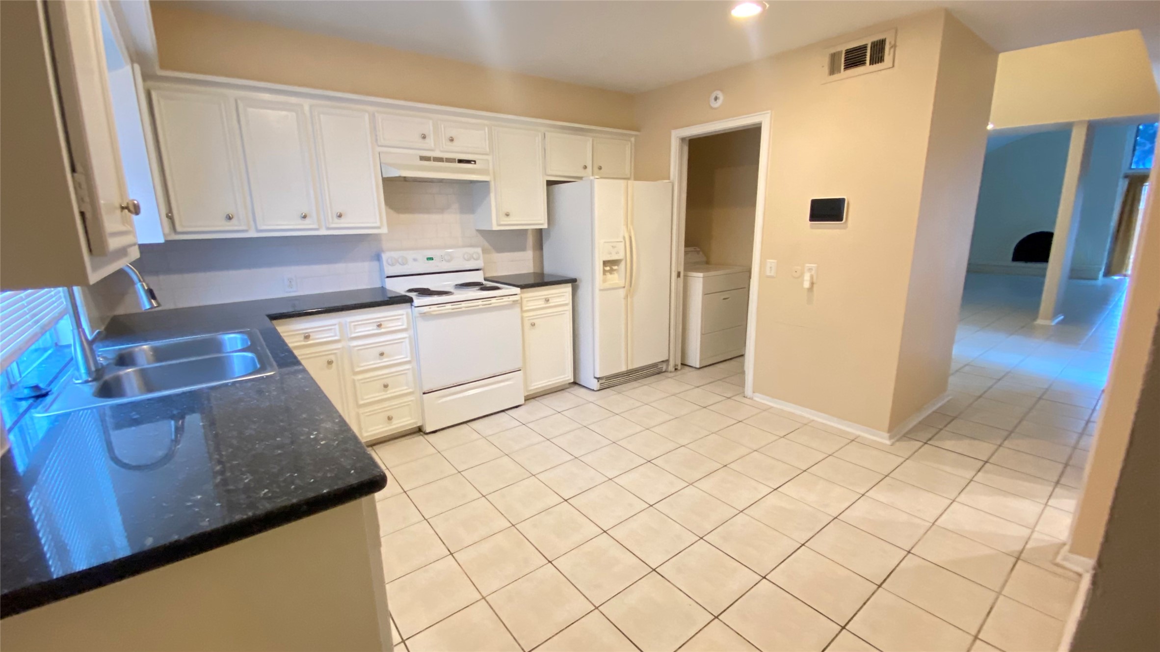 4714 N Cashel Circle Property Photo 5