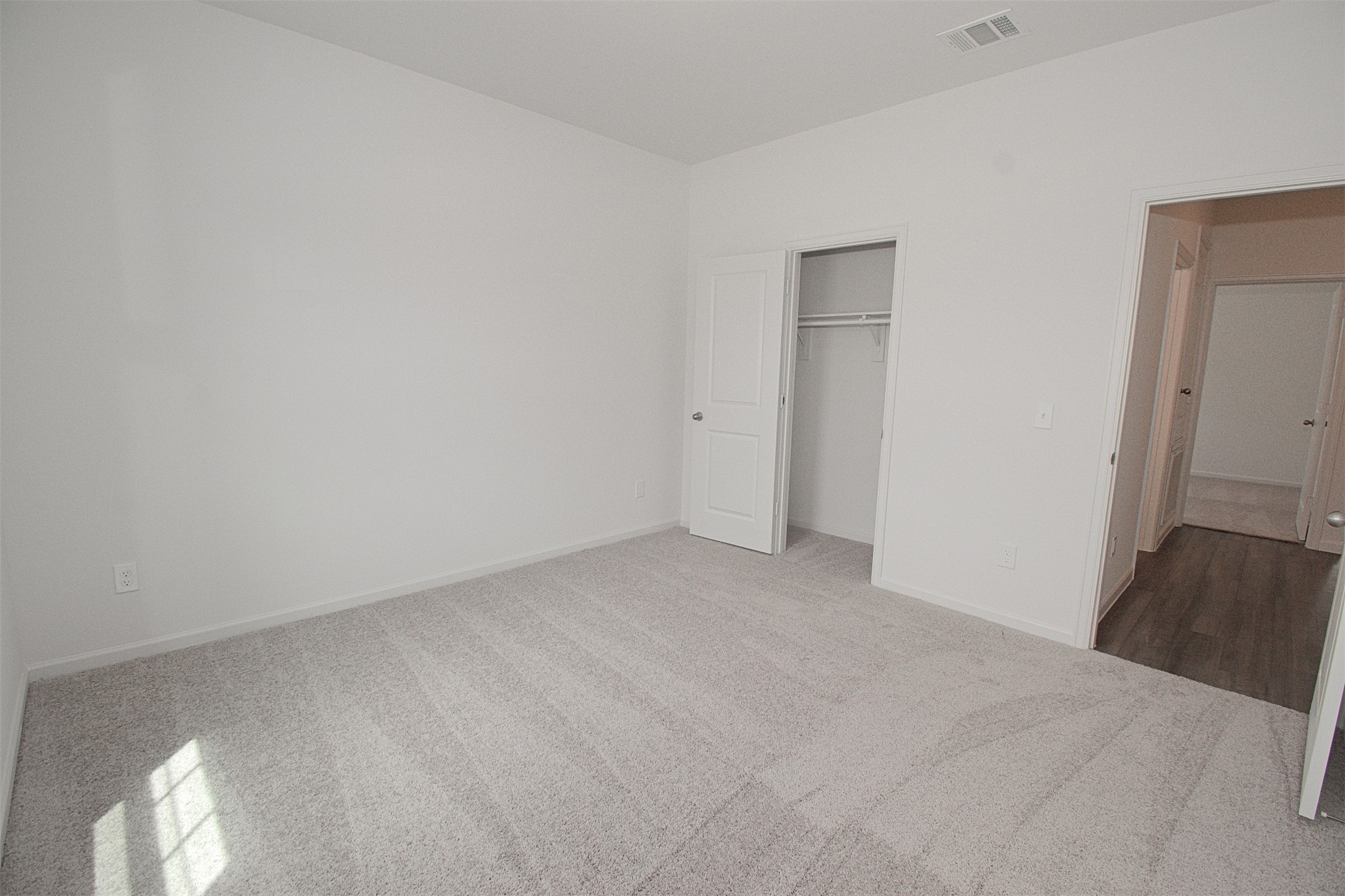 1065 Water Oak Lane Property Photo 5
