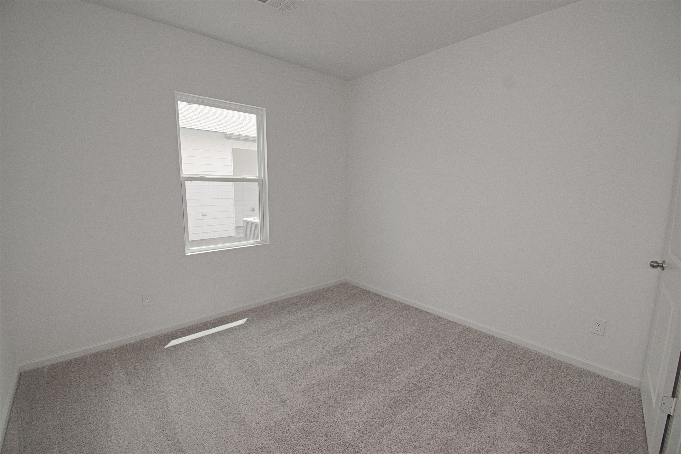1065 Water Oak Lane Property Photo 7