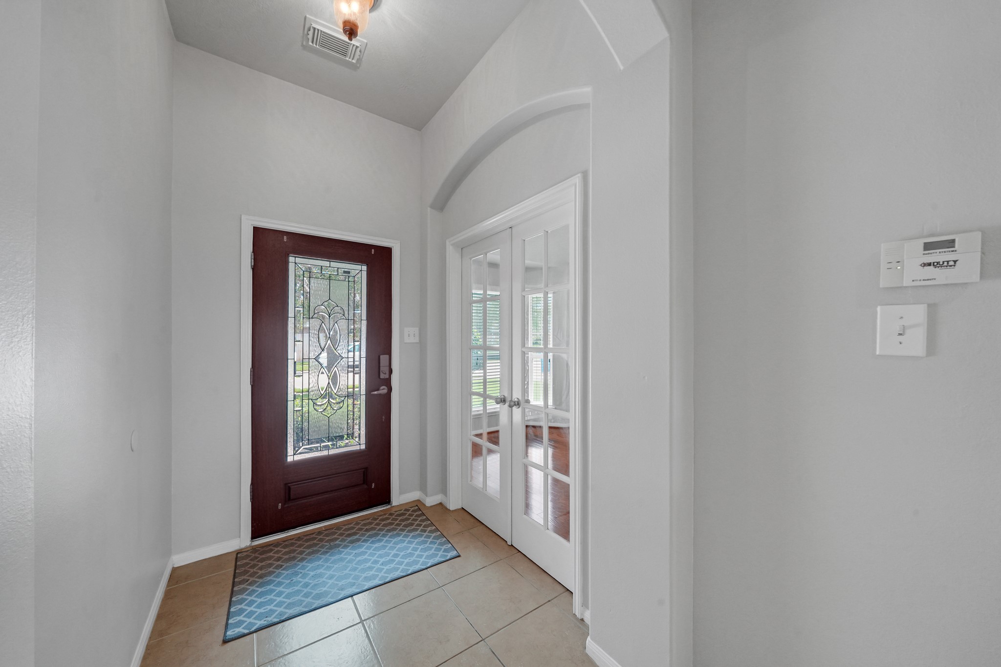 27 Garden Grove Drive Property Photo 4