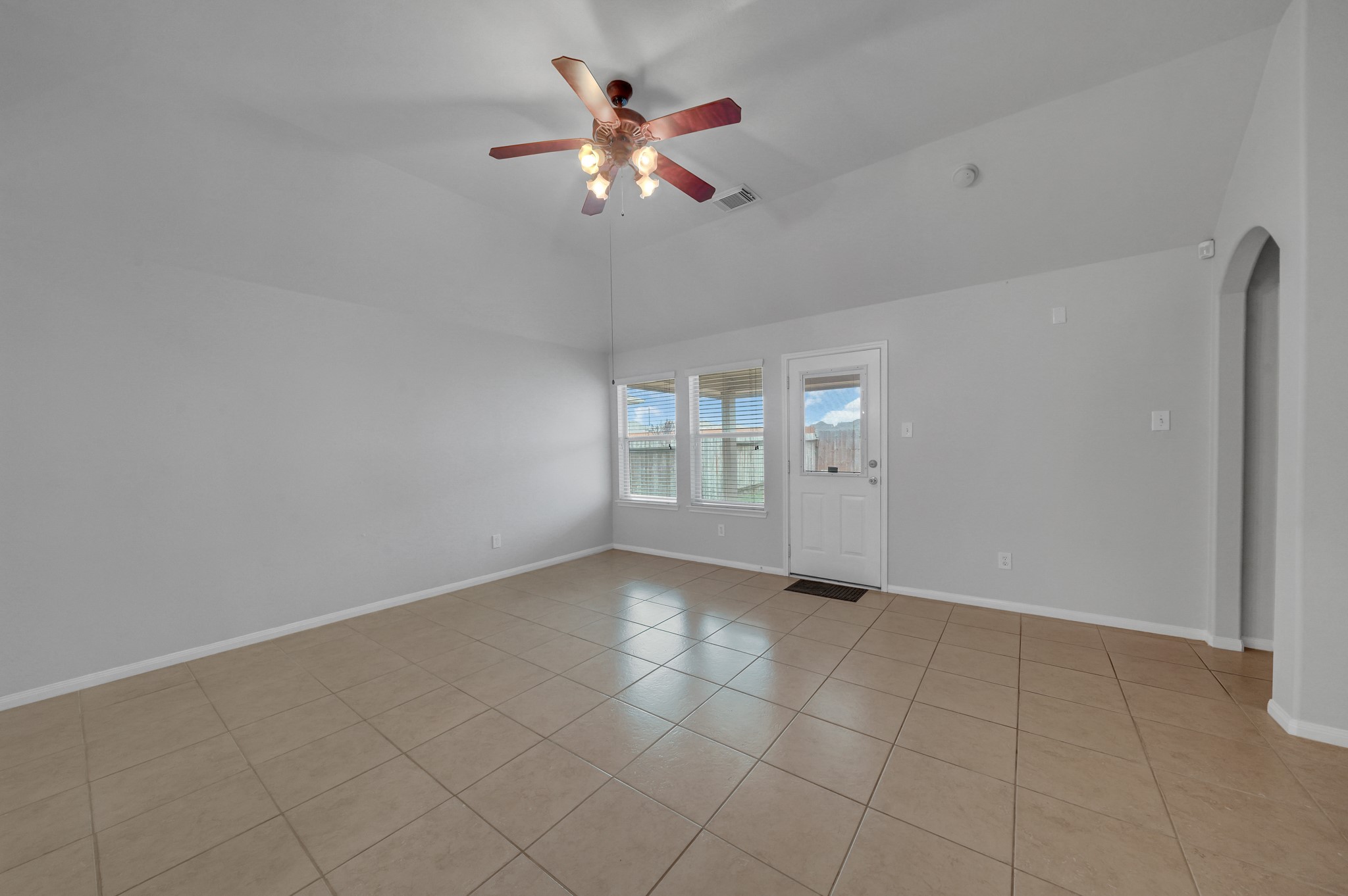 27 Garden Grove Drive Property Photo 12