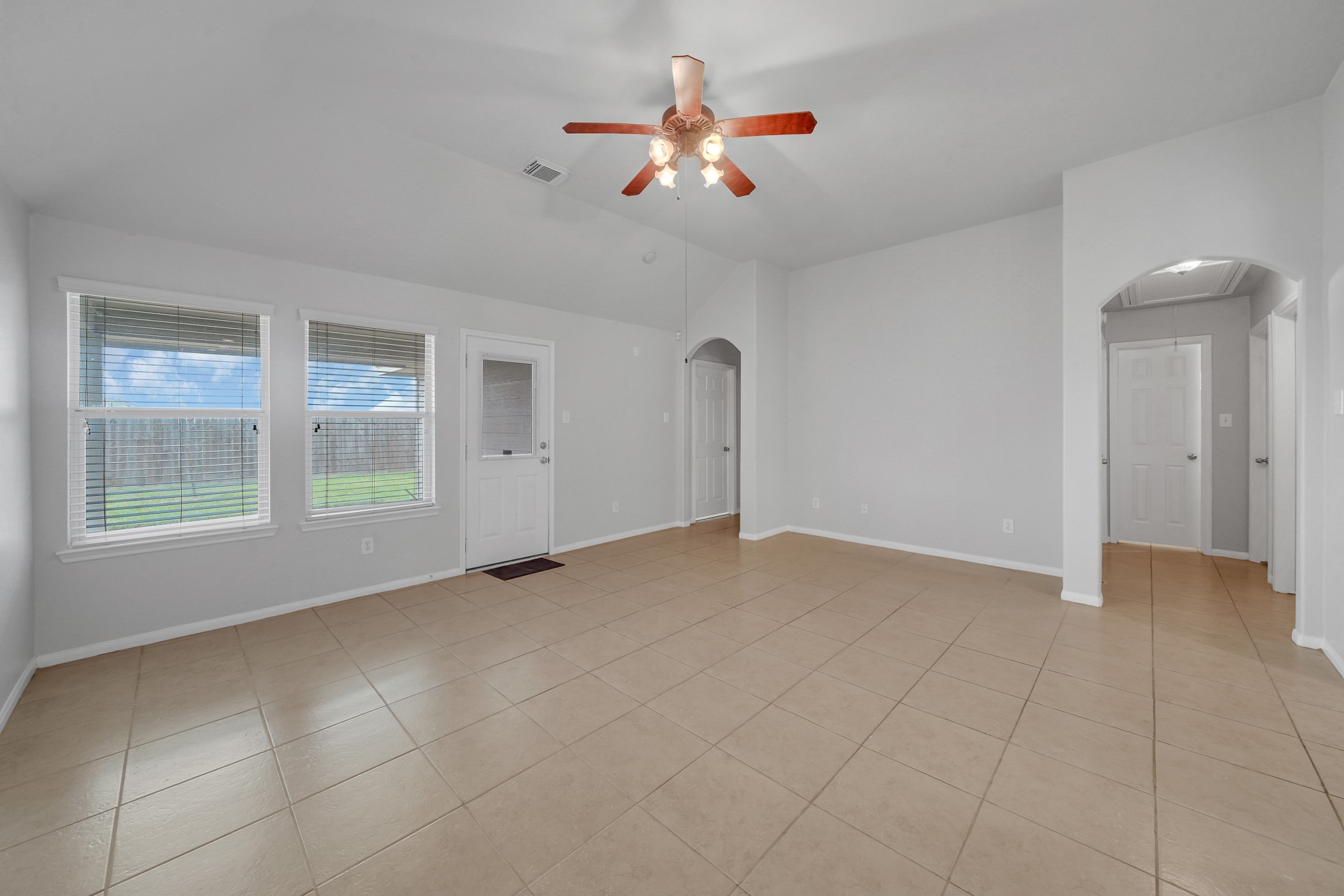 27 Garden Grove Drive Property Photo 14